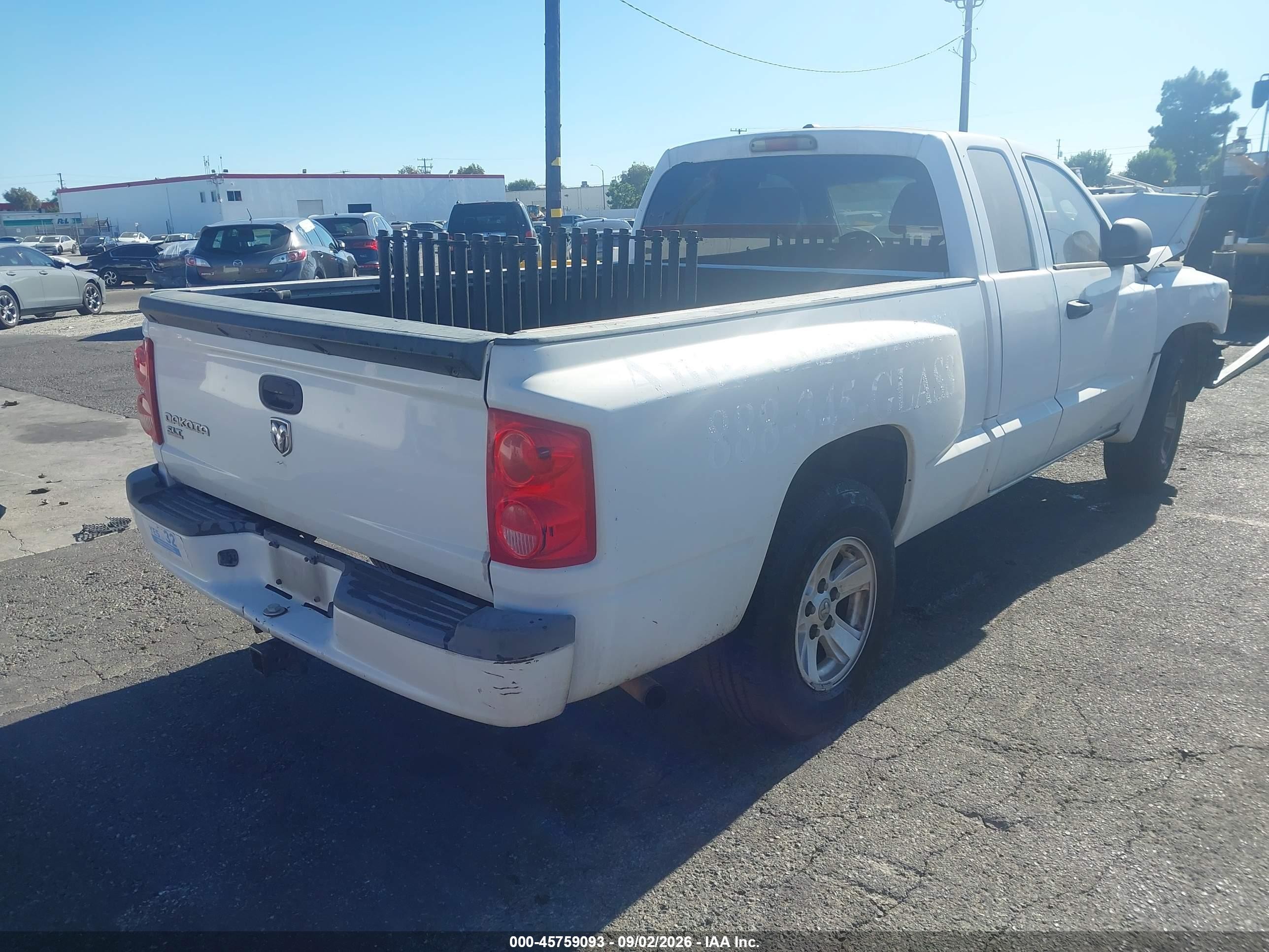 2008 Dodge Dakota Slt White vin: 1D7HE42K88S601592
