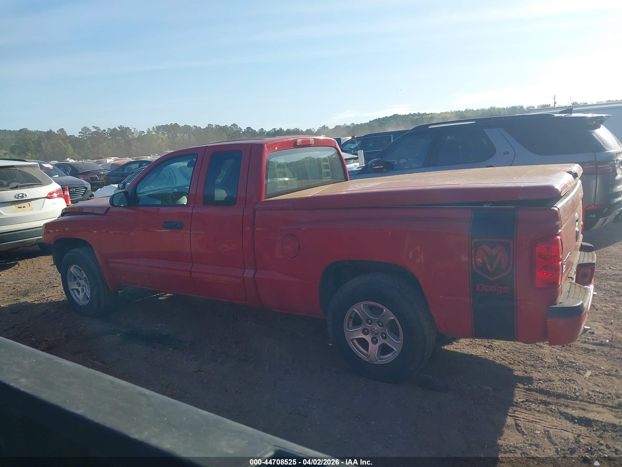 2005 Dodge Dakota Slt Red vin: 1D7HE42N35S252153