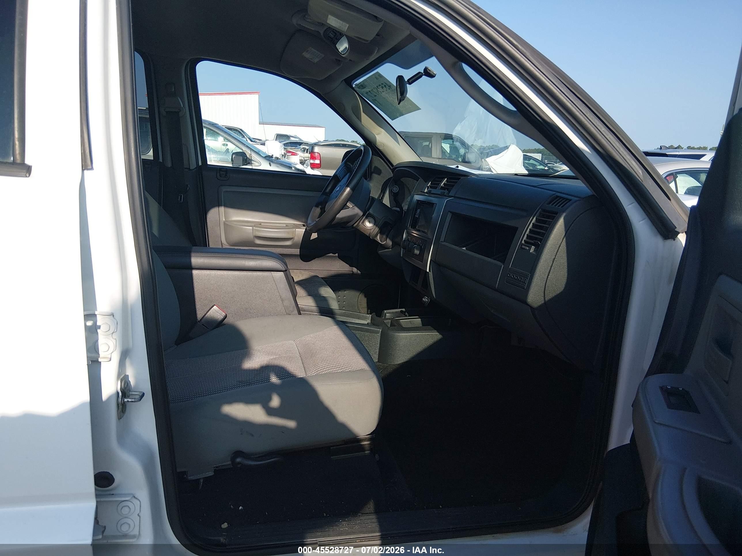 2008 Dodge Dakota Slt White vin: 1D7HE48K28S505769