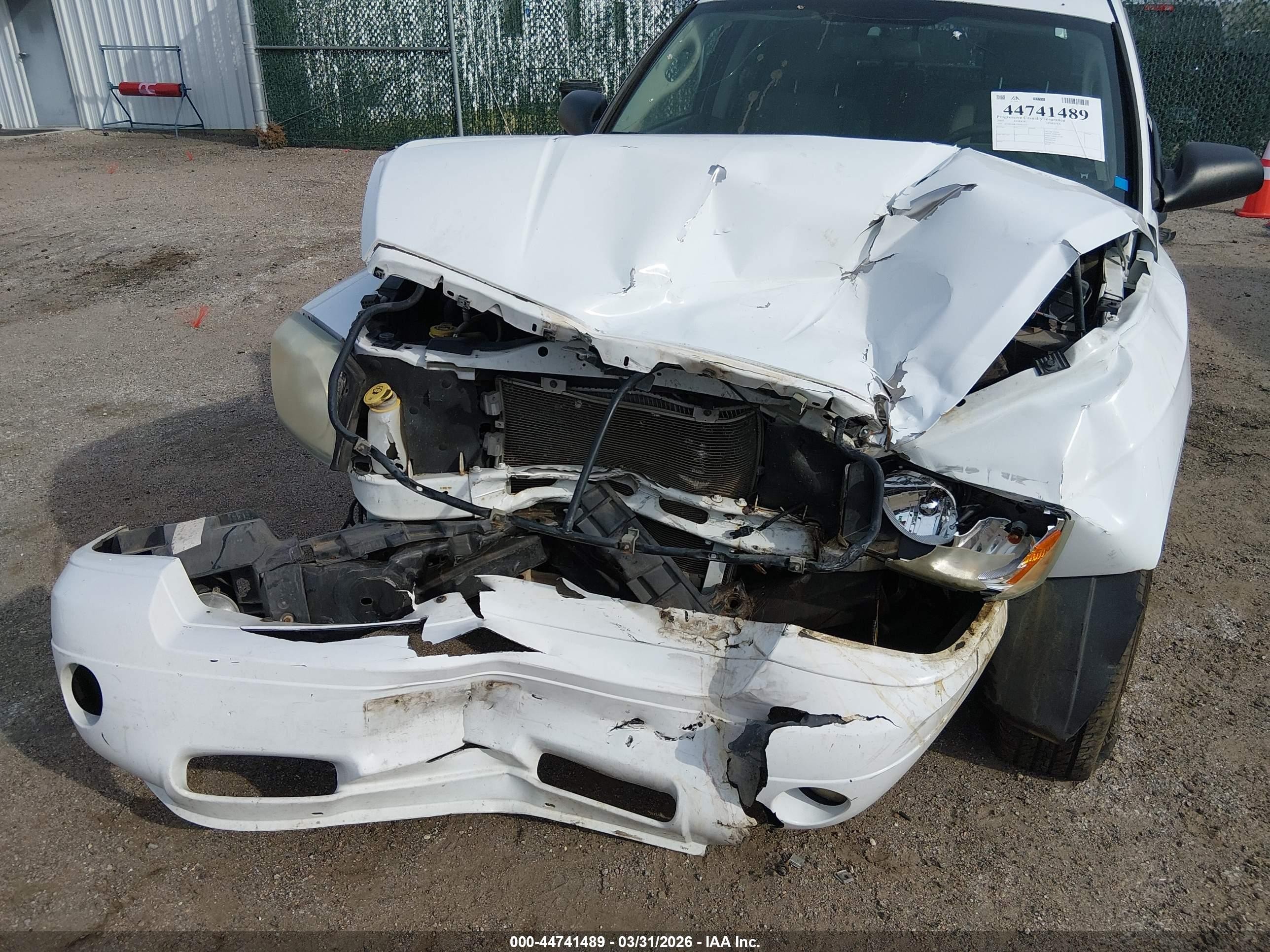 2007 Dodge Dakota Slt White vin: 1D7HE48K37S181150