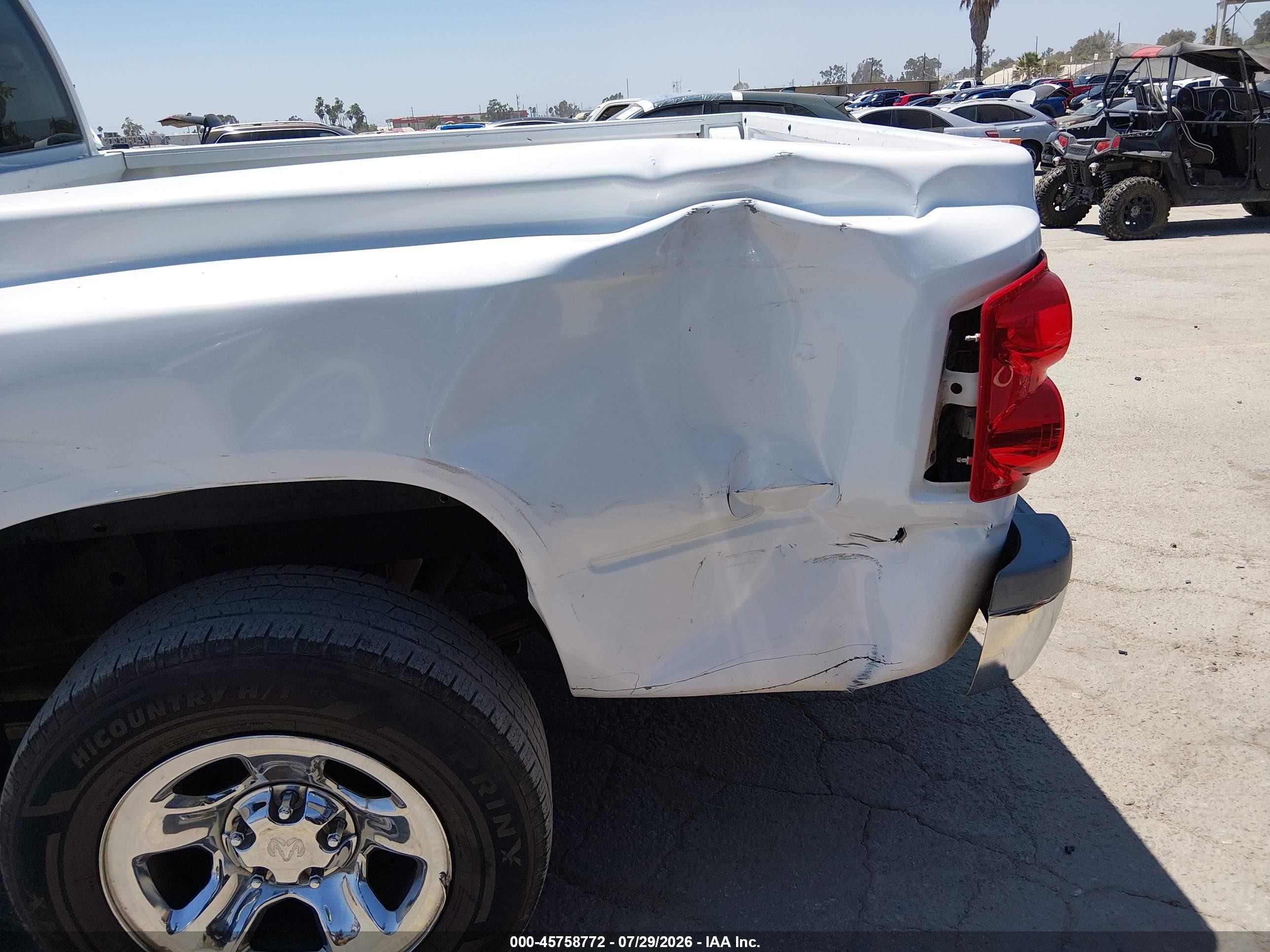 2005 Dodge Dakota Slt Белый vin: 1D7HE48K45S218803