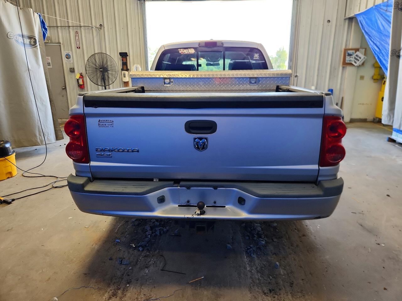 2008 Dodge Dakota Quad Slt Серебряный vin: 1D7HE48K58S500582