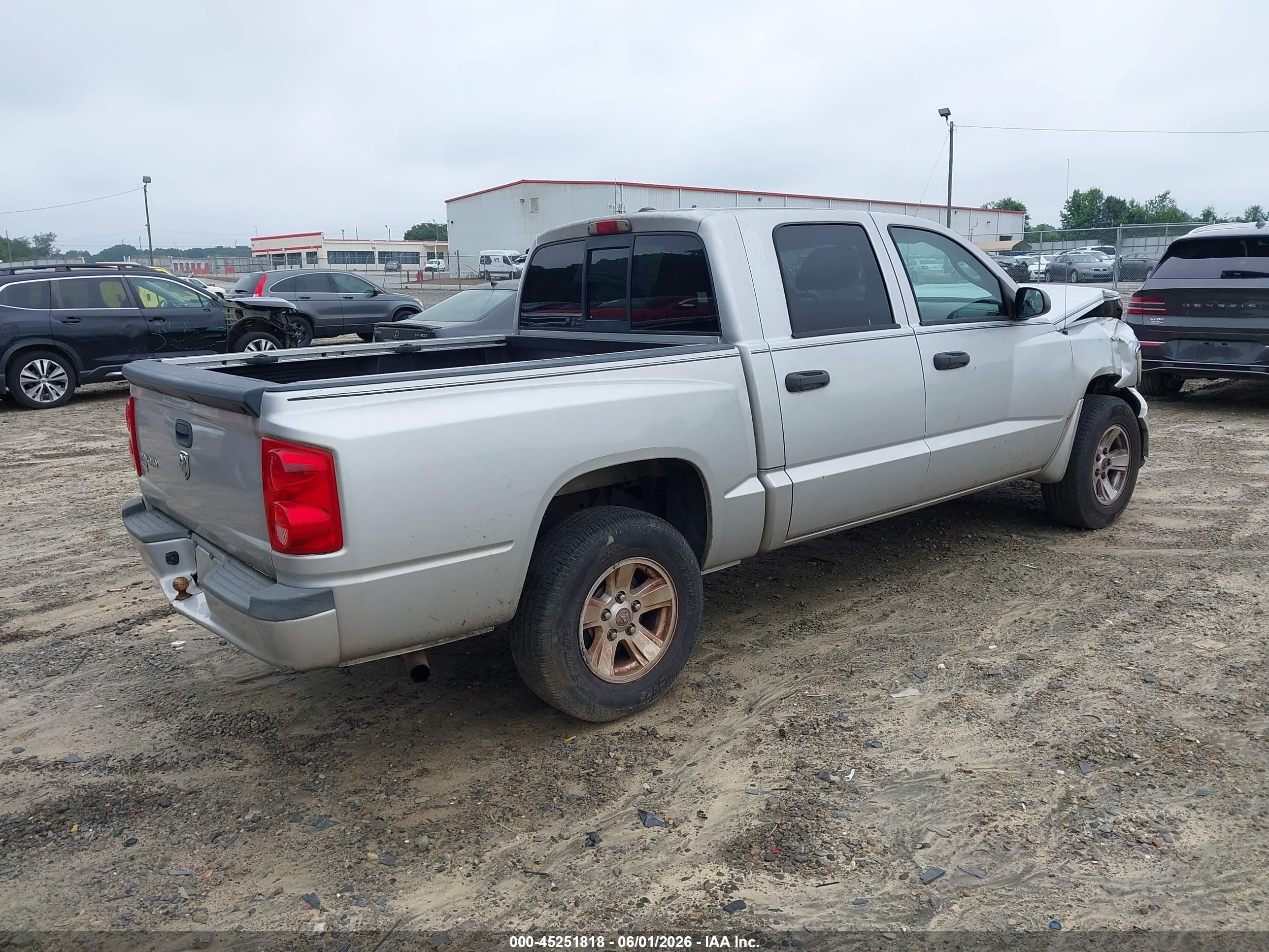 2008 Dodge Dakota Slt Silver vin: 1D7HE48K78S563974