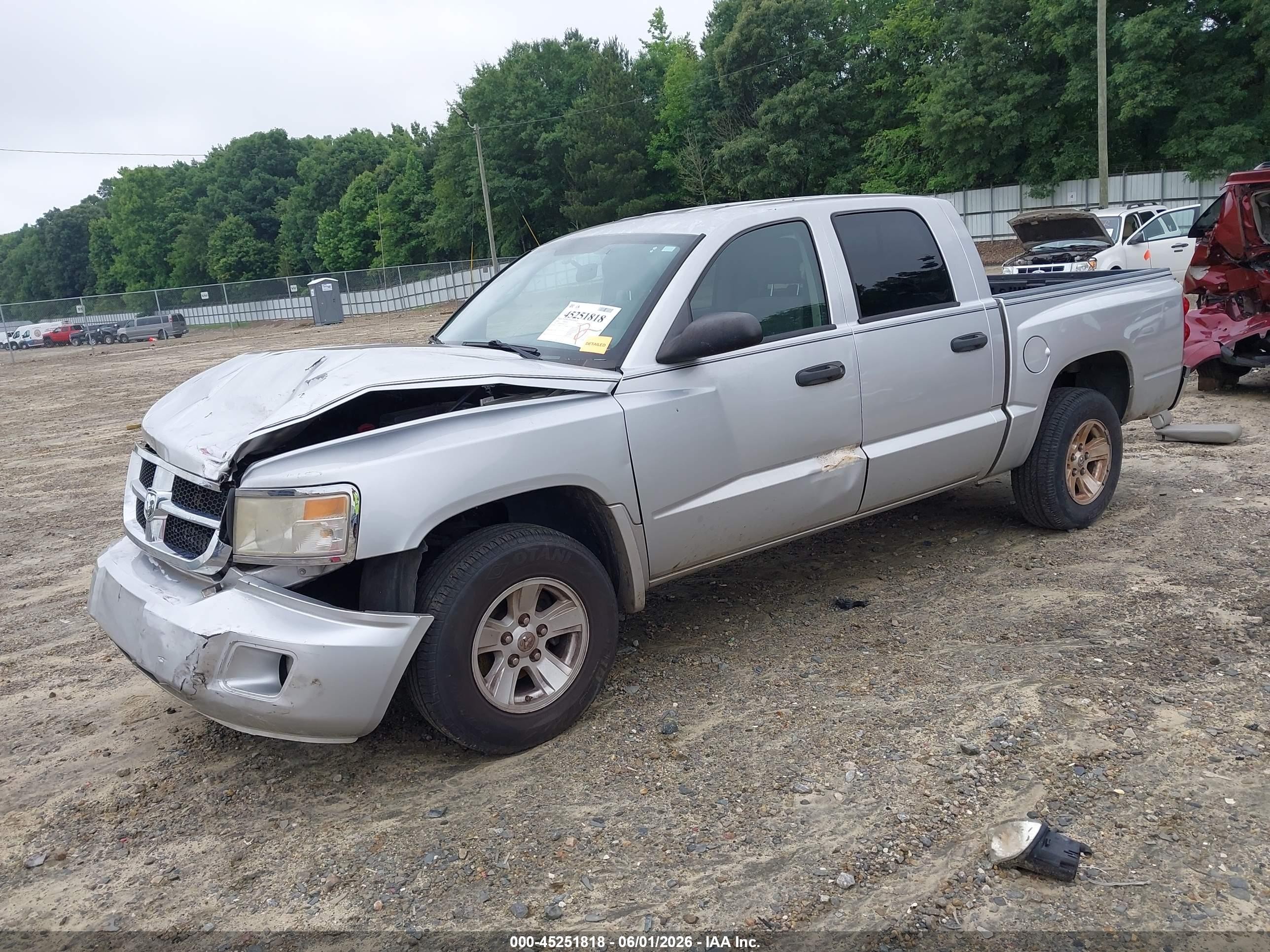 2008 Dodge Dakota Slt Silver vin: 1D7HE48K78S563974
