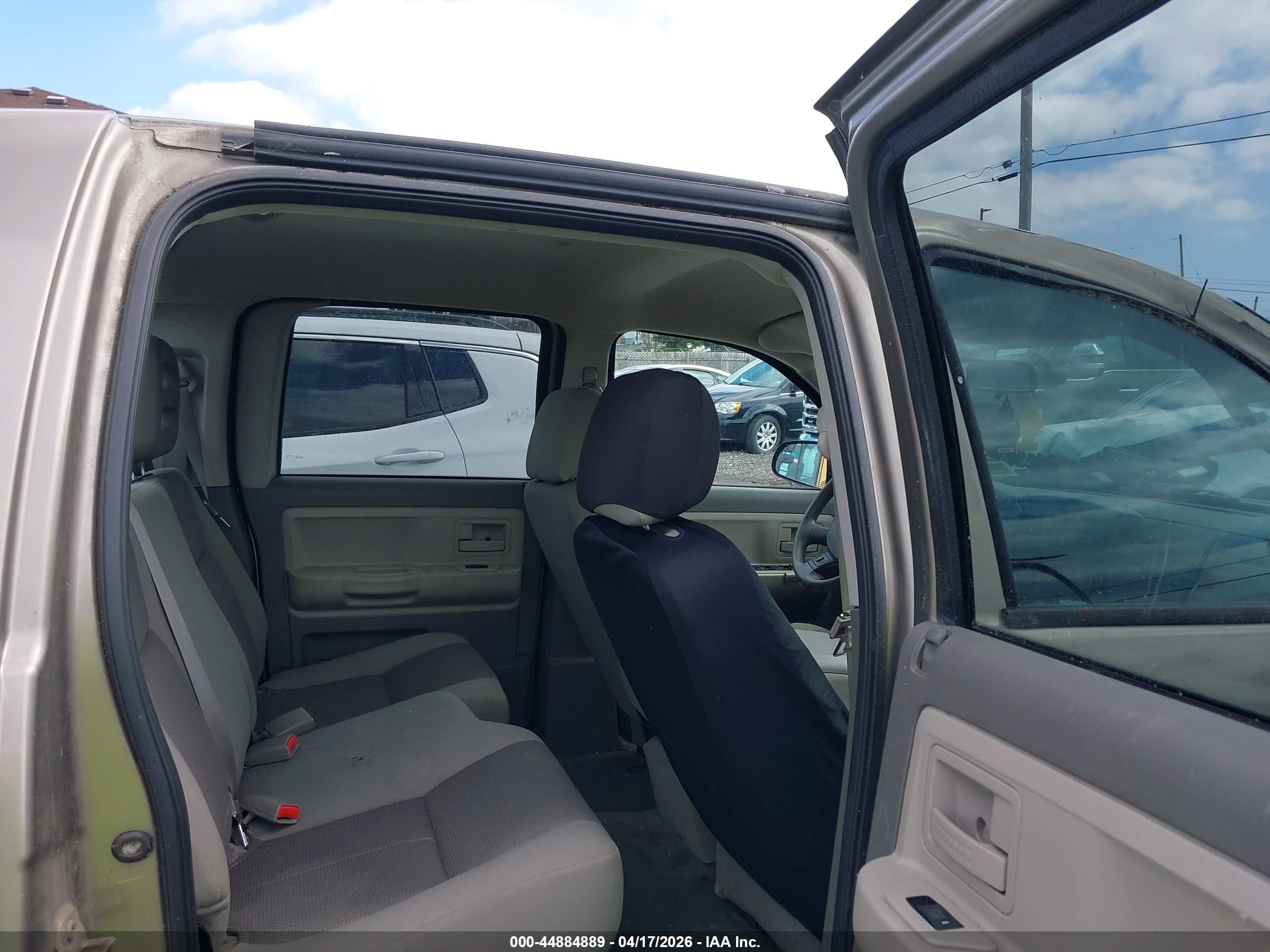 2006 Dodge Dakota Slt Tan vin: 1D7HE48K86S637674