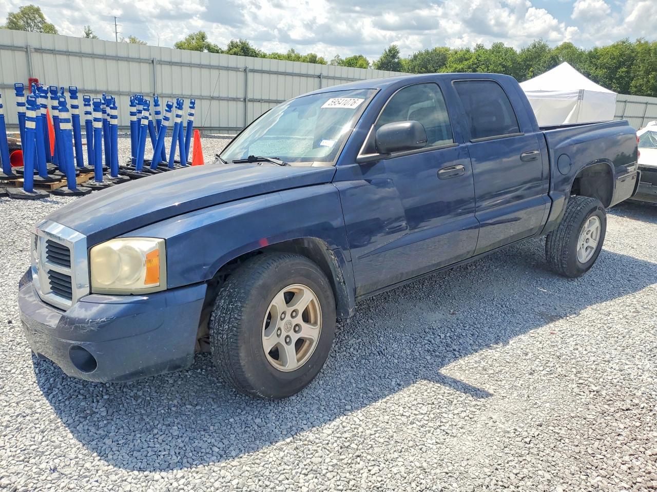 2007 Dodge Dakota Quad Slt Blue vin: 1D7HE48N07S195050