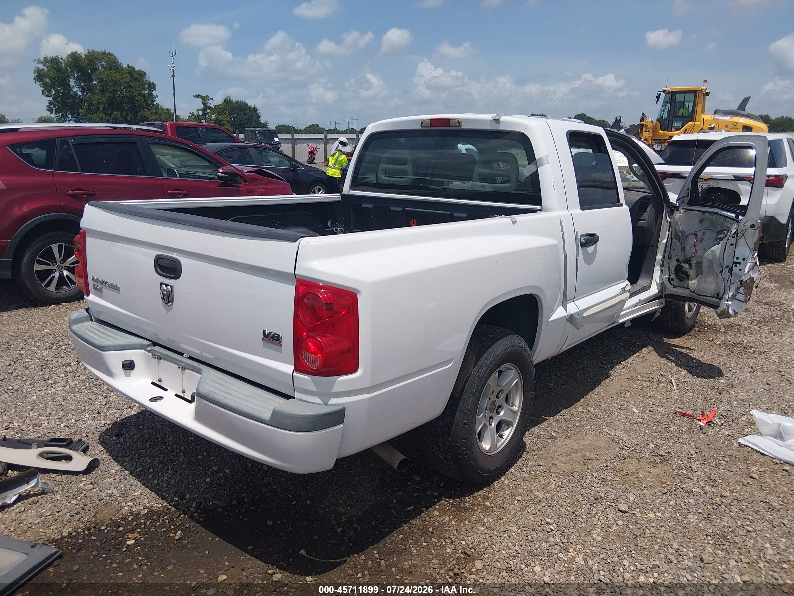 2005 Dodge Dakota Slt Белый vin: 1D7HE48N65S261579