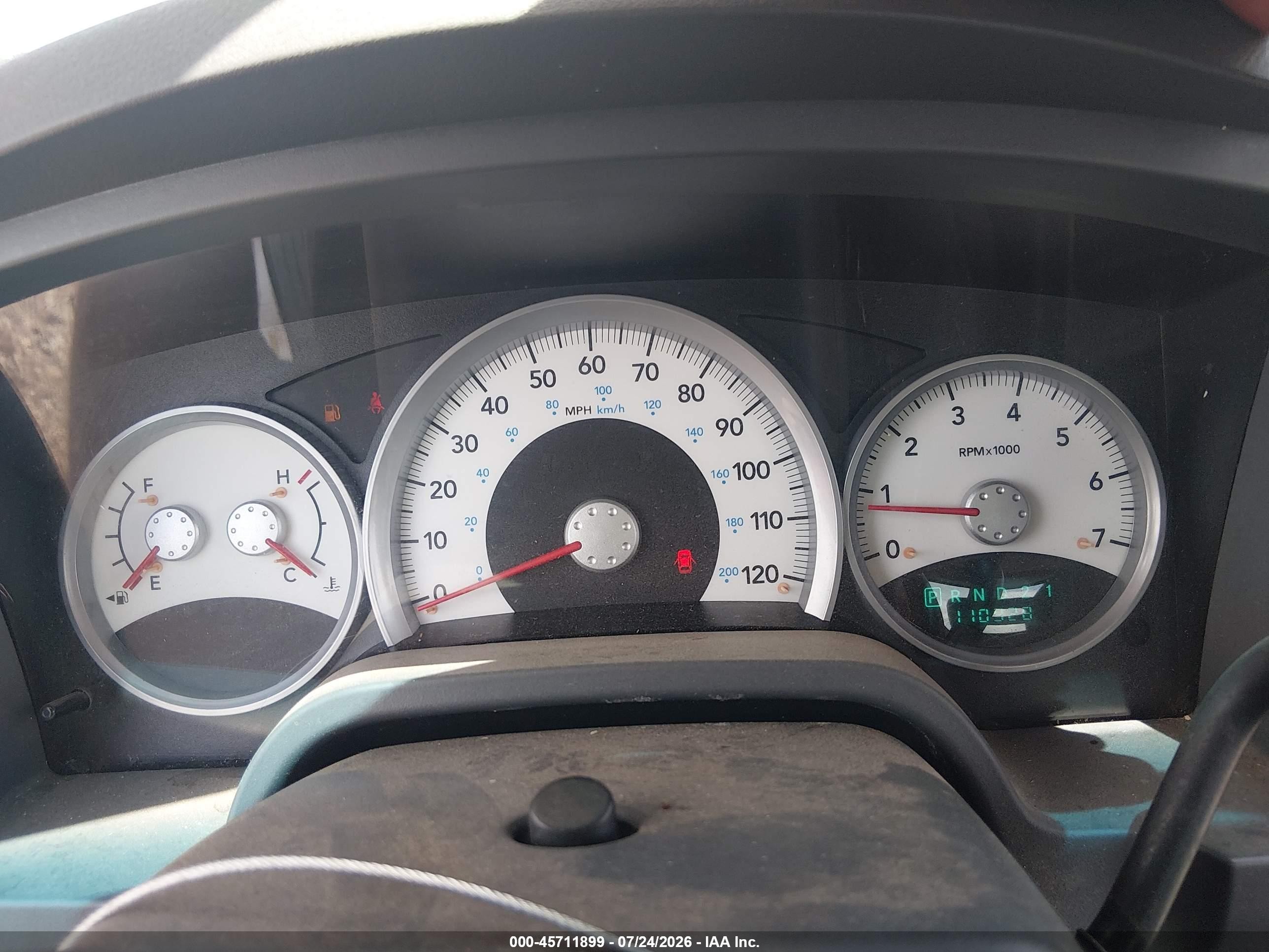 2005 Dodge Dakota Slt Белый vin: 1D7HE48N65S261579