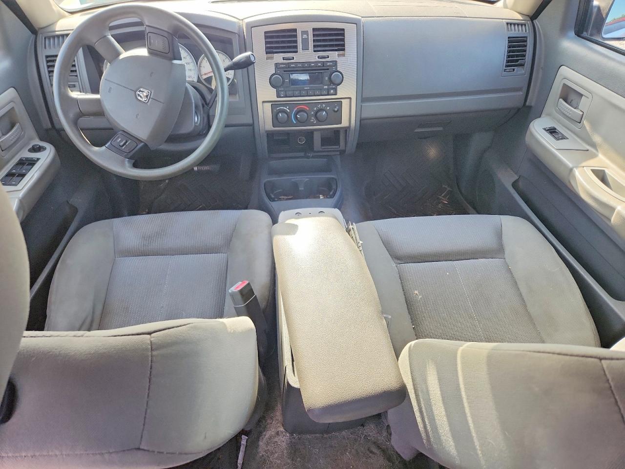 2006 Dodge Dakota Quad Slt Серебряный vin: 1D7HE48N96S616875