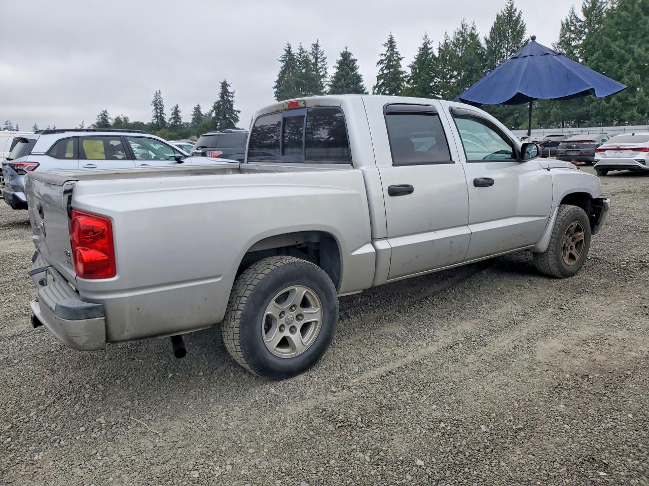 2007 Dodge Dakota Quad Slt Silver vin: 1D7HE48P67S179033