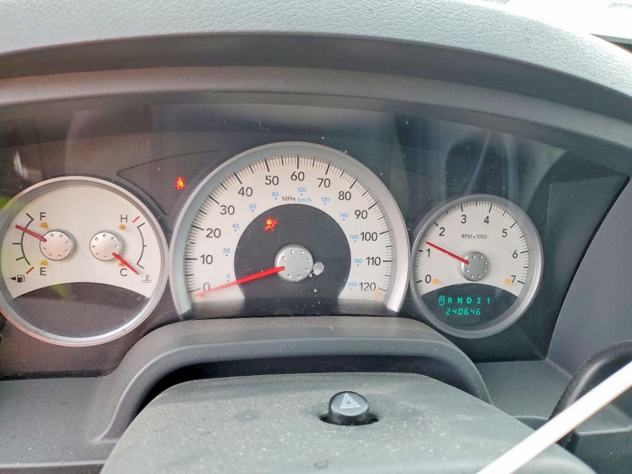 2007 Dodge Dakota Quad Slt Silver vin: 1D7HE48P67S179033