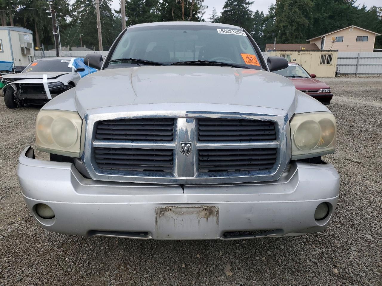 2007 Dodge Dakota Quad Slt Silver vin: 1D7HE48P67S179033