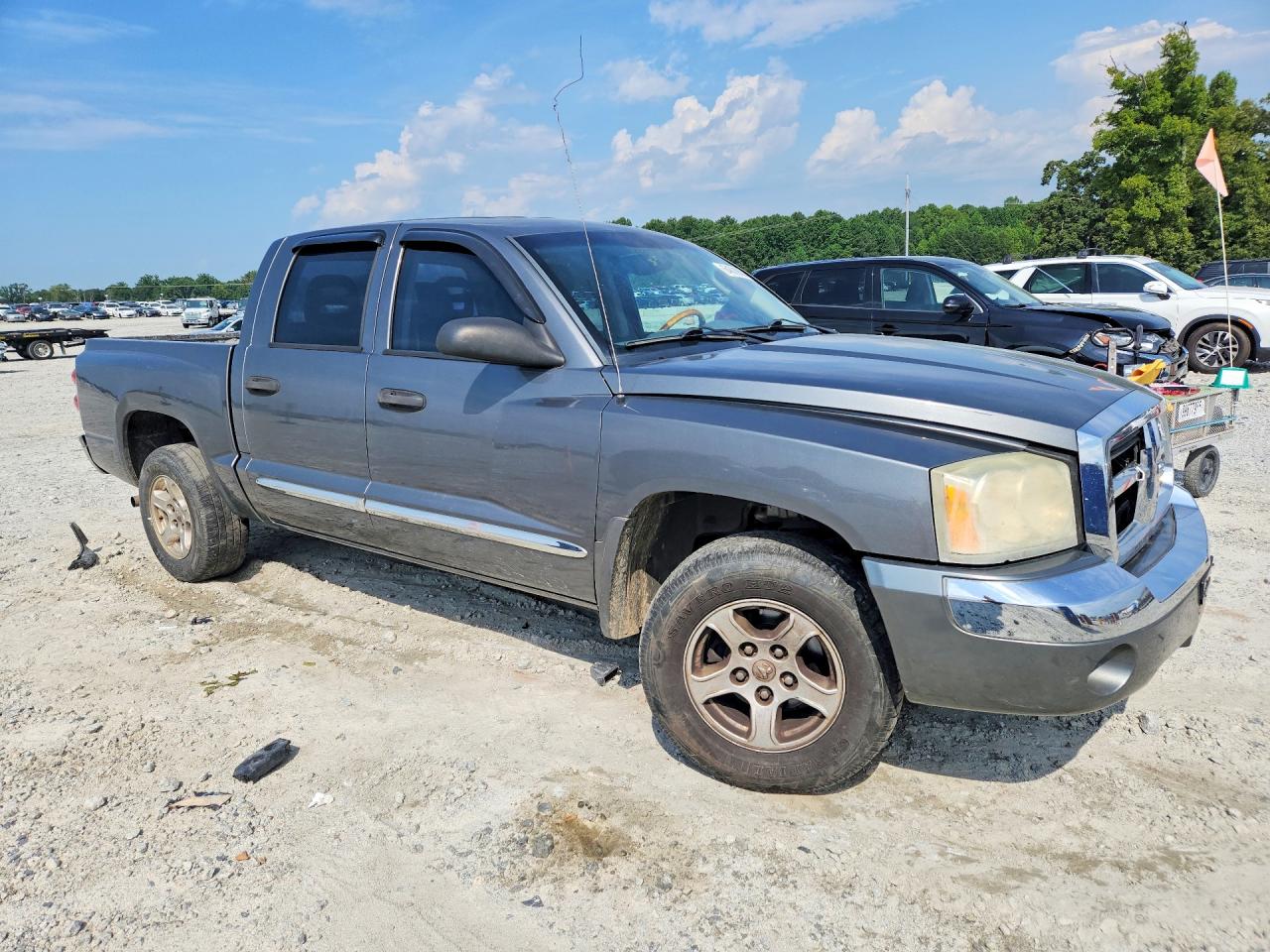 2005 Dodge Dakota Quad Laramie Gray vin: 1D7HE58N15S133093