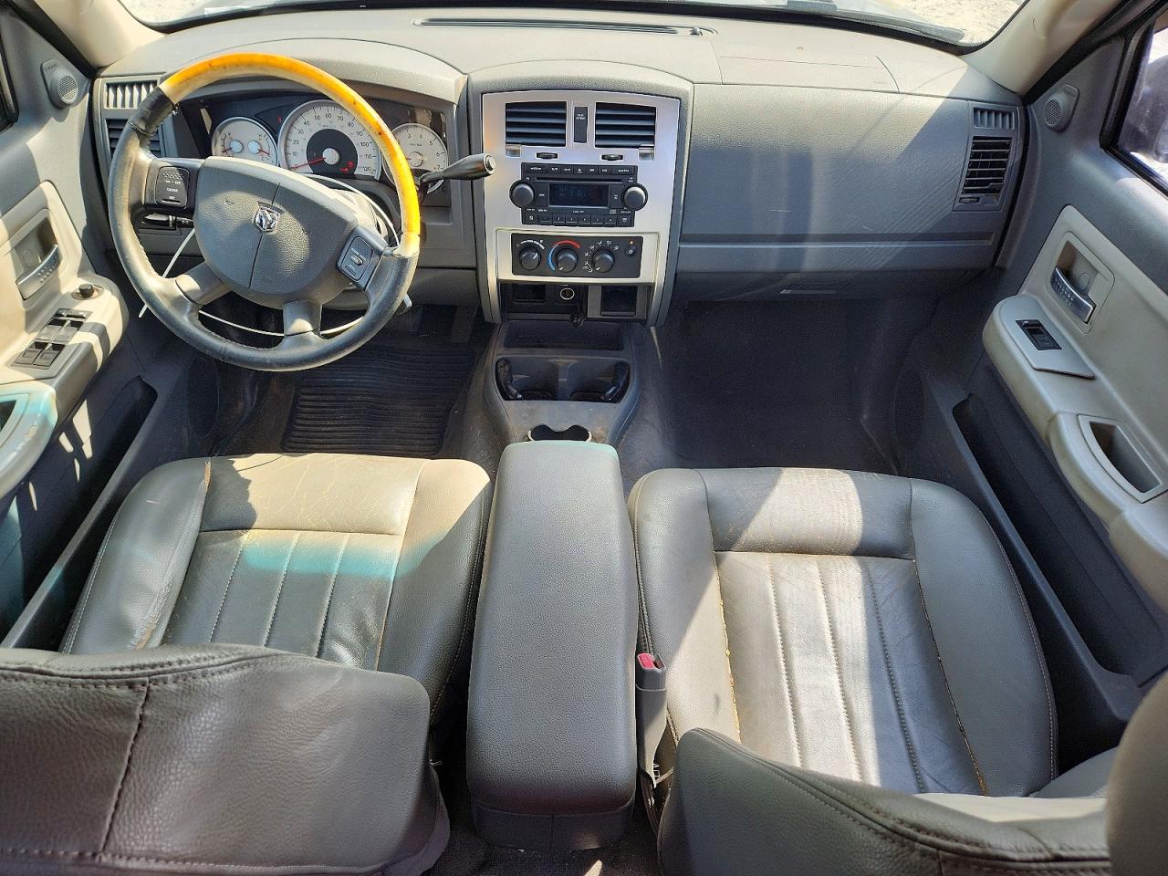 2005 Dodge Dakota Quad Laramie Gray vin: 1D7HE58N15S133093