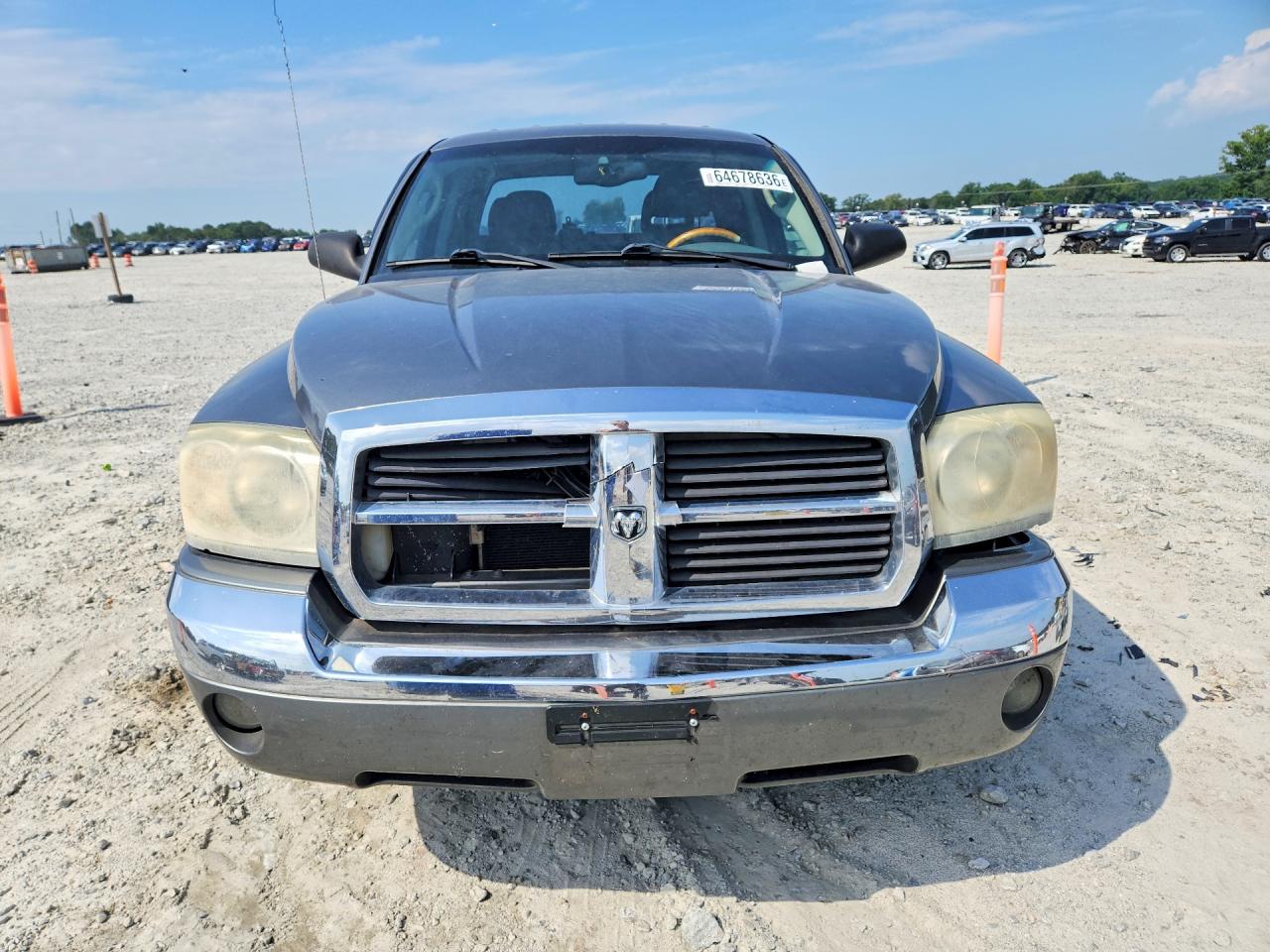 2005 Dodge Dakota Quad Laramie Gray vin: 1D7HE58N15S133093