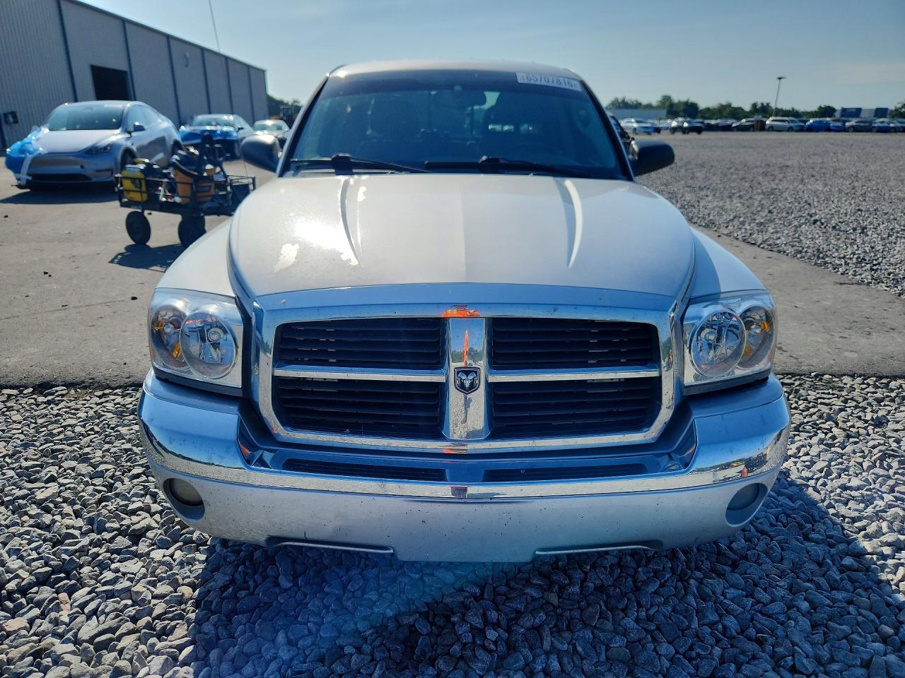 2006 Dodge Dakota Quad Laramie Silver vin: 1D7HE58N46S557000
