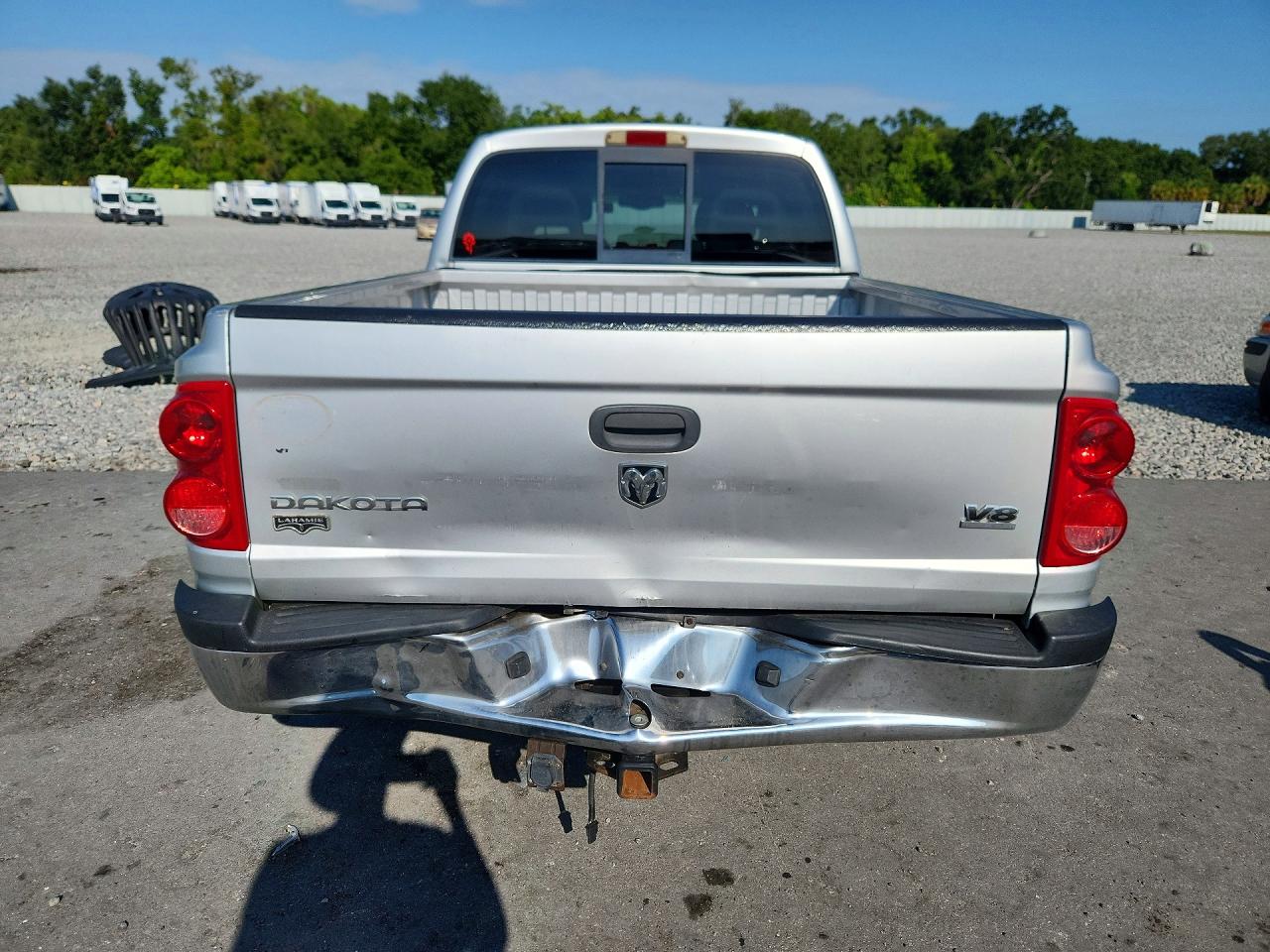 2006 Dodge Dakota Quad Laramie Silver vin: 1D7HE58N46S557000