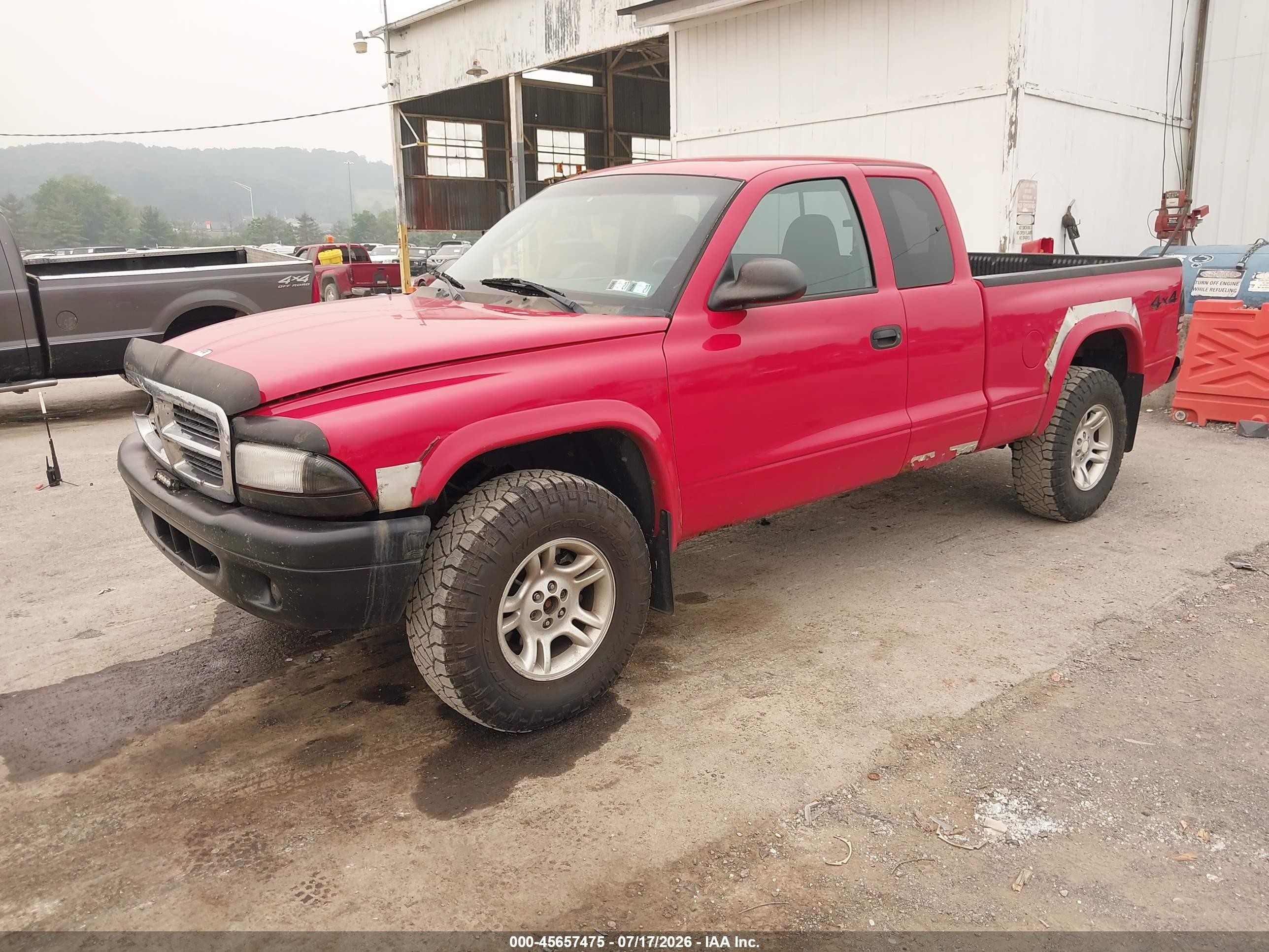 2004 Dodge Dakota   Red vin: 1D7HG12K44S704608