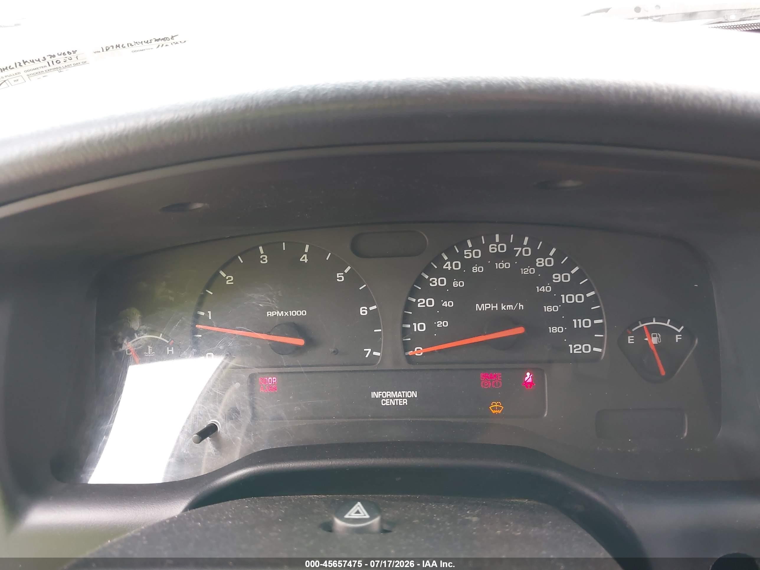 2004 Dodge Dakota   Red vin: 1D7HG12K44S704608
