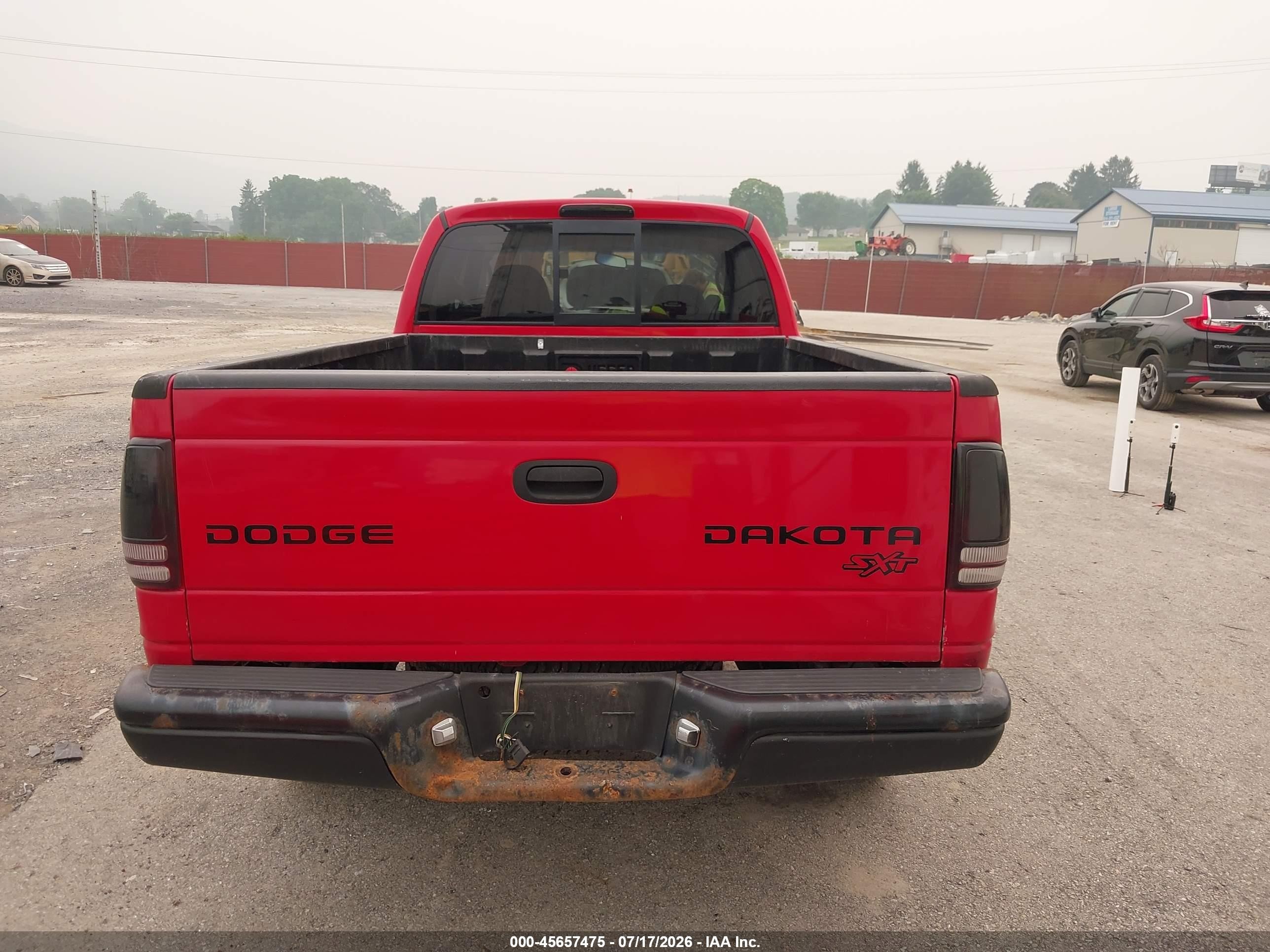 2004 Dodge Dakota   Red vin: 1D7HG12K44S704608