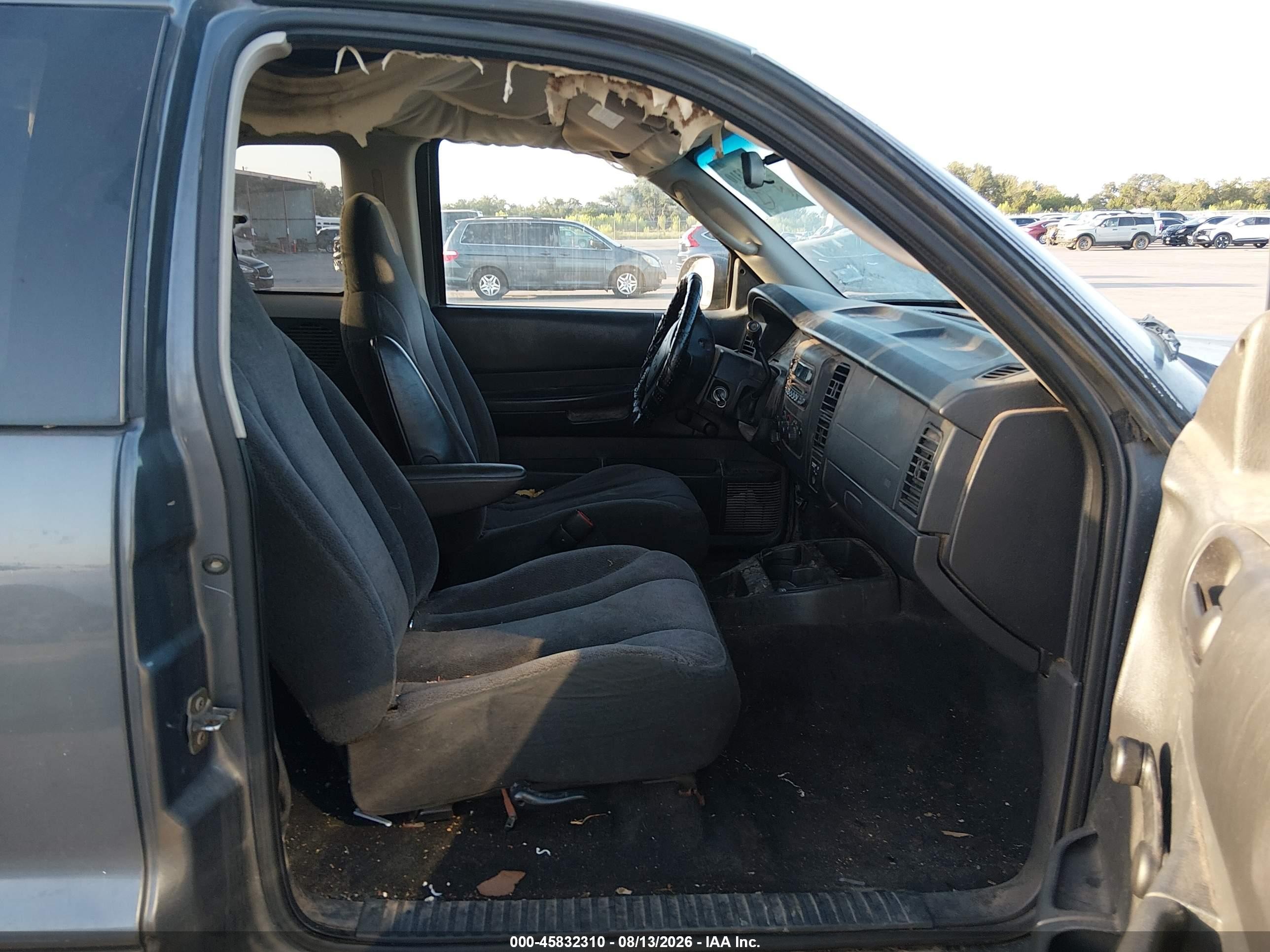 2004 Dodge Dakota   Gray vin: 1D7HG12K74S664136