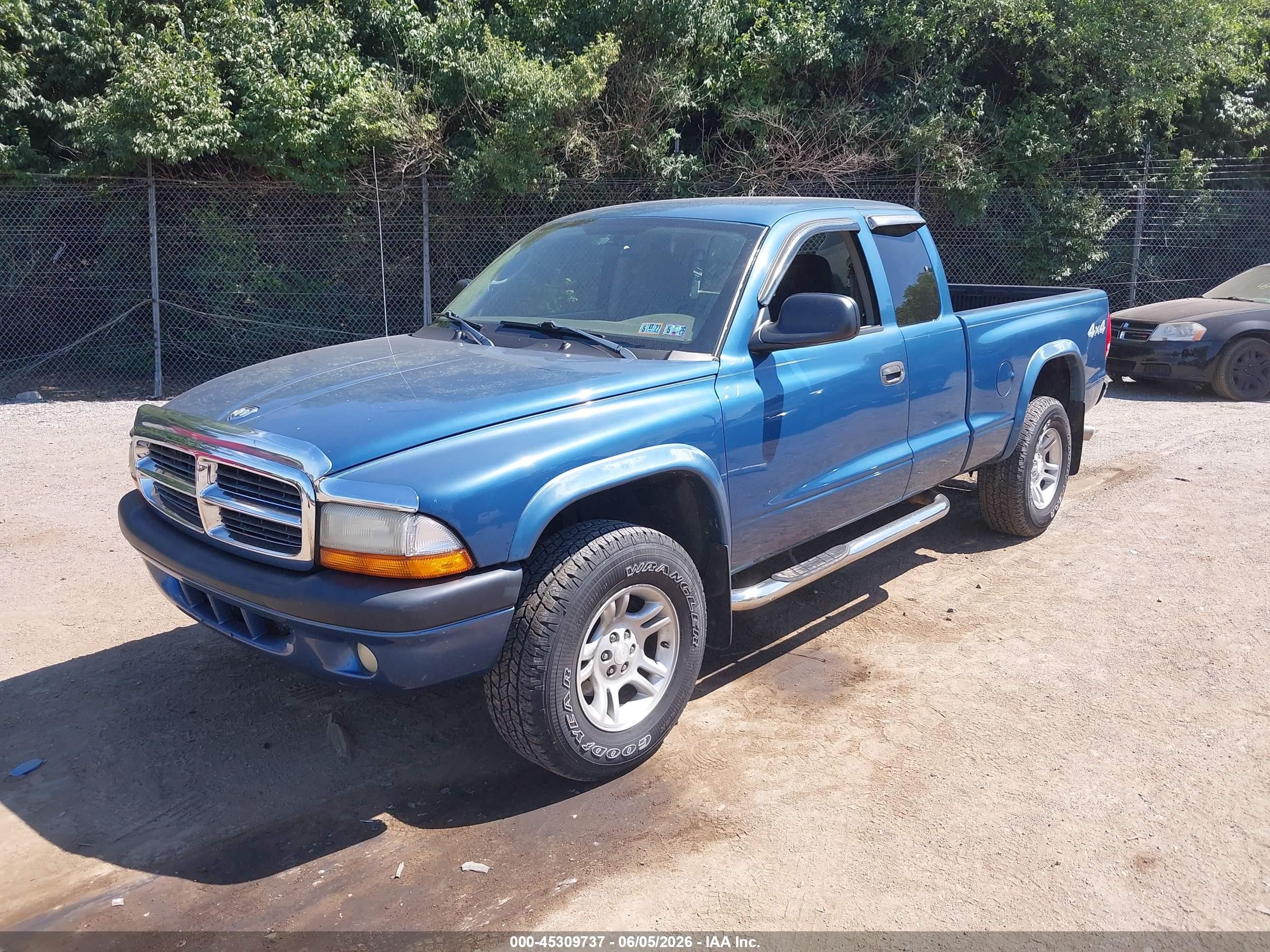 2004 Dodge Dakota Sport Light Blue vin: 1D7HG32N24S709506