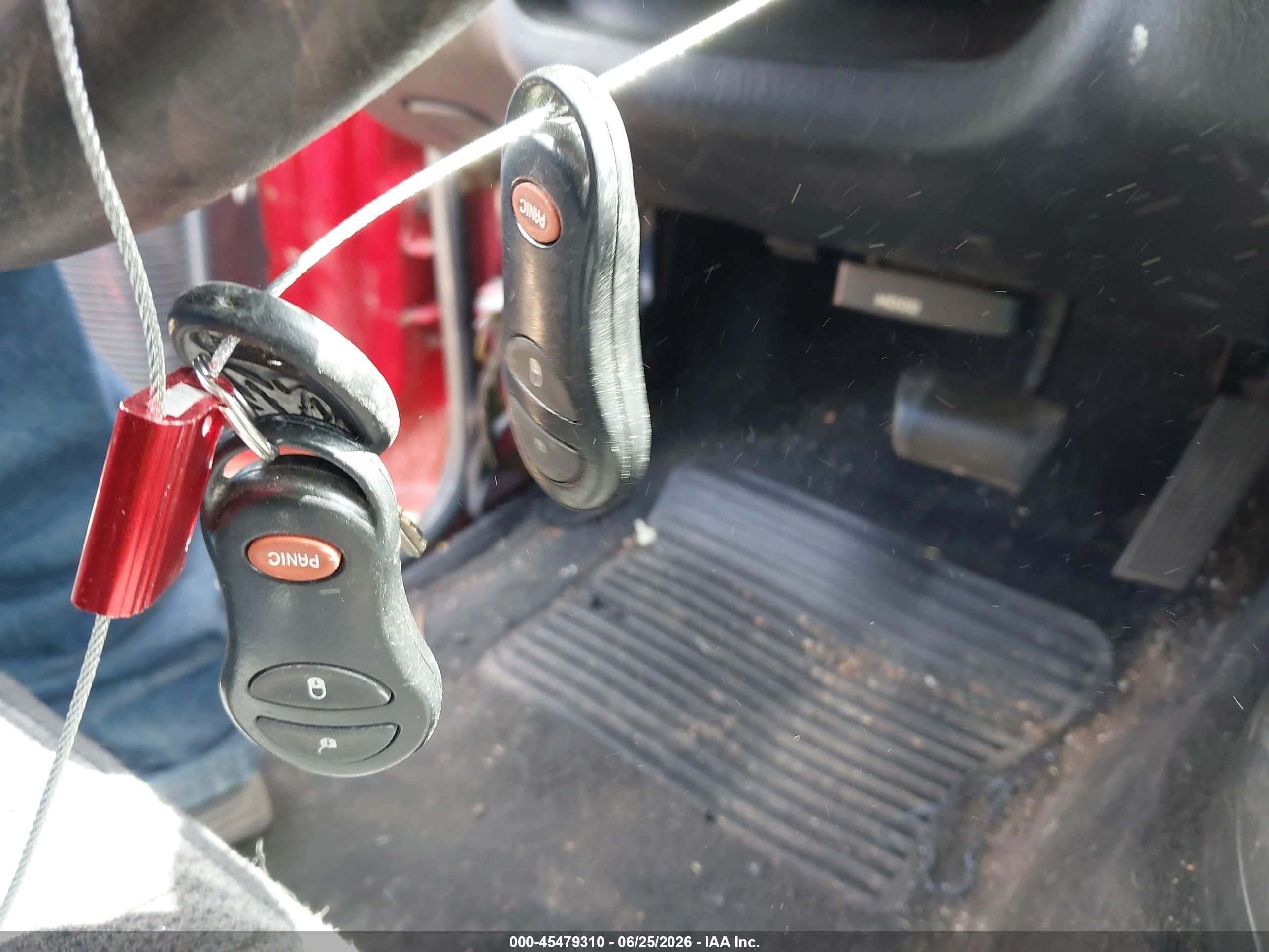 2004 Dodge Dakota Sport/sxt Красный vin: 1D7HG38N34S538871