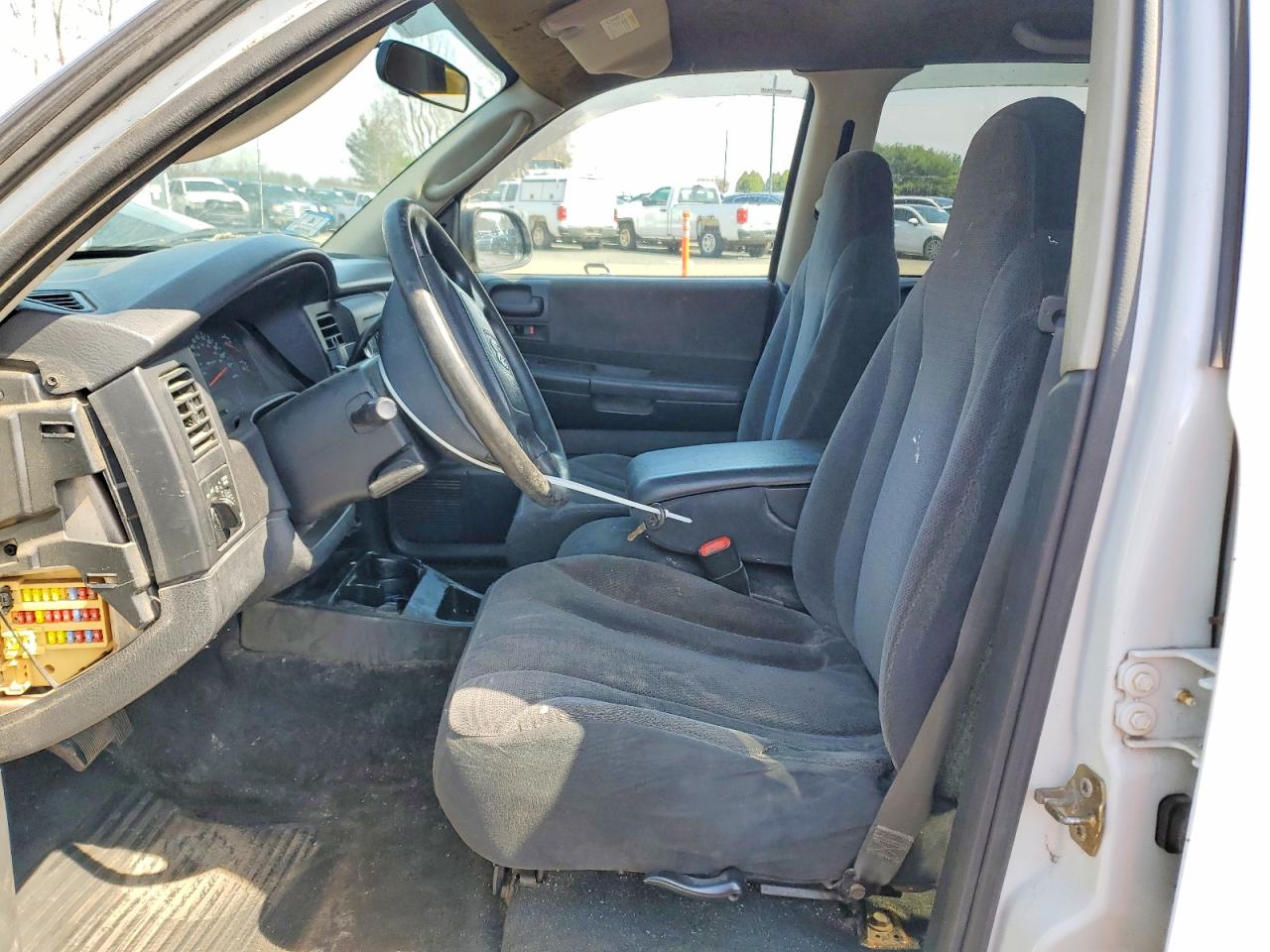2004 Dodge Dakota Quad Sport White vin: 1D7HG38N74S758580