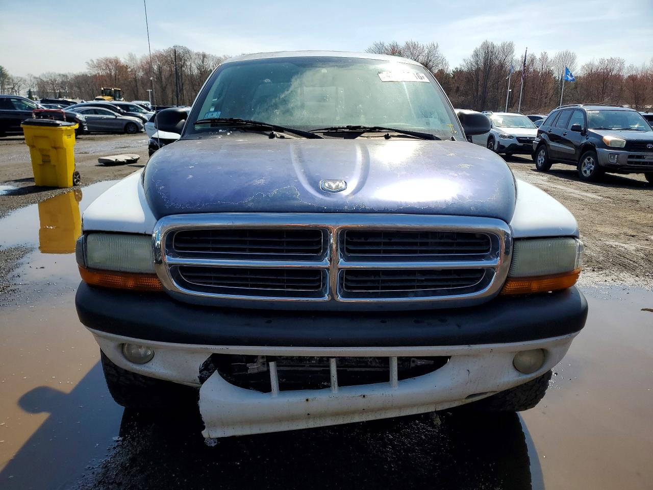 2004 Dodge Dakota Quad Sport White vin: 1D7HG38N74S758580