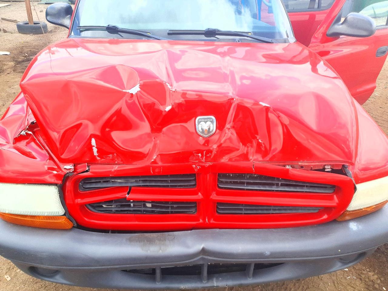 2003 Dodge Dakota Quad Sport Red vin: 1D7HG38X83S235276