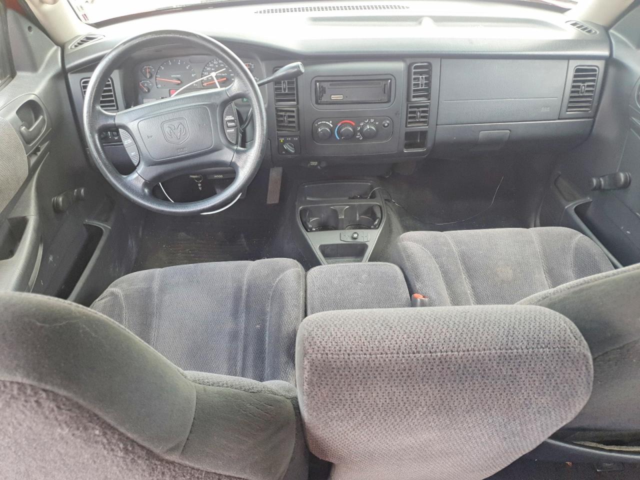 2003 Dodge Dakota Quad Sport Red vin: 1D7HG38X83S235276