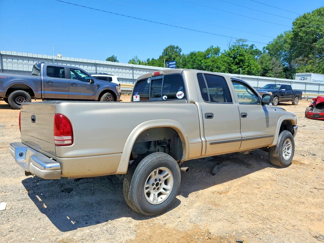 2004 Dodge Dakota Quad Slt Gold vin: 1D7HG48K64S739952