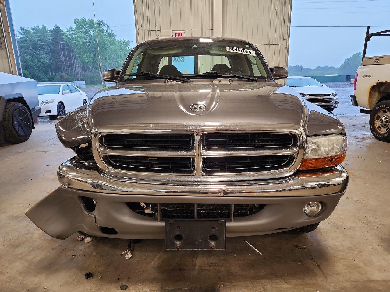2004 Dodge Dakota Quad Slt Gray vin: 1D7HG48N04S698406