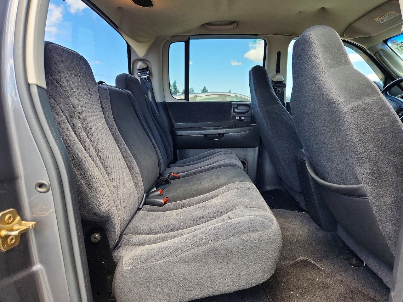 2004 Dodge Dakota Quad Slt Gray vin: 1D7HG48N64S718366