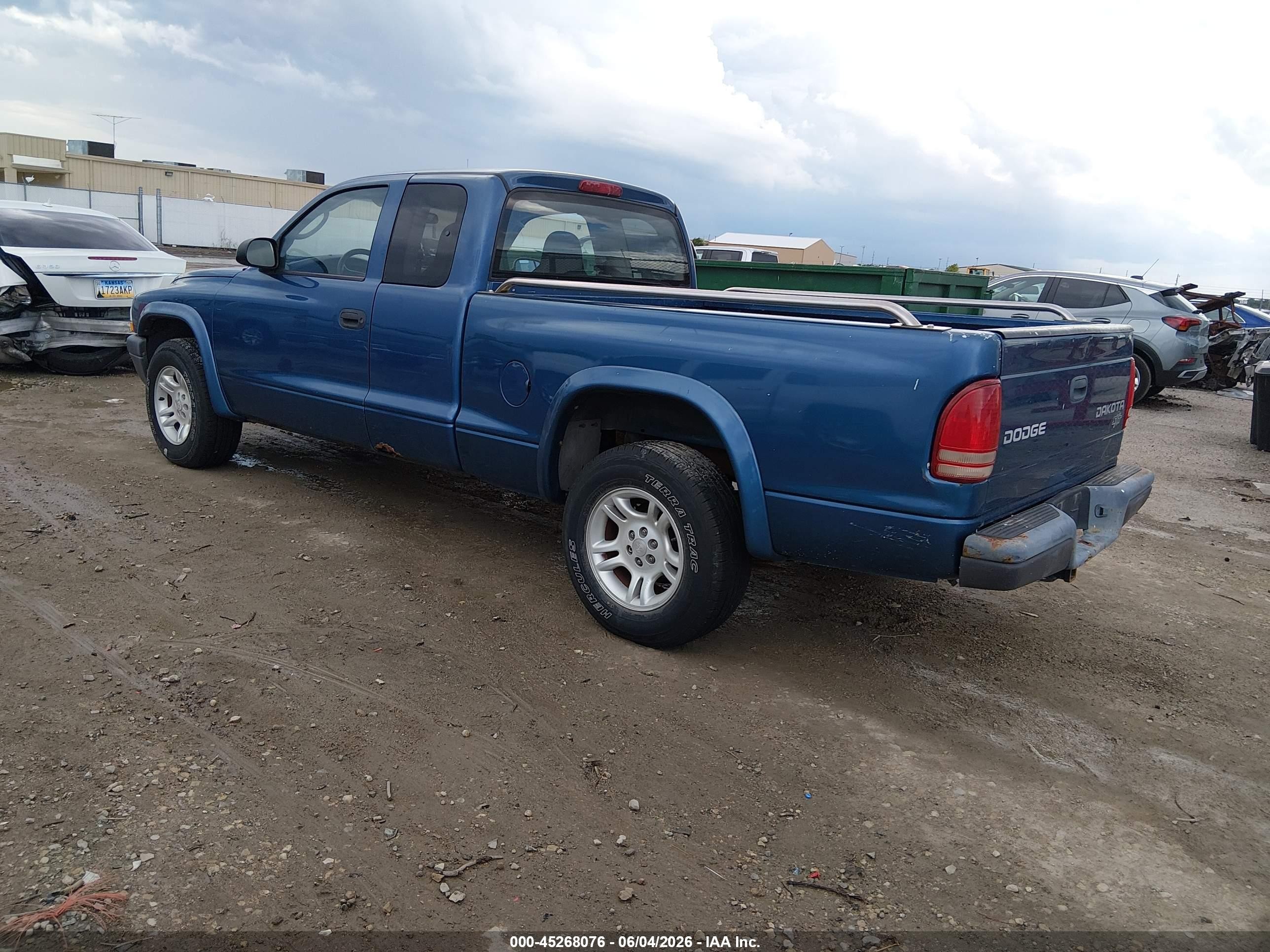2003 Dodge Dakota   Синий vin: 1D7HL12X73S374310