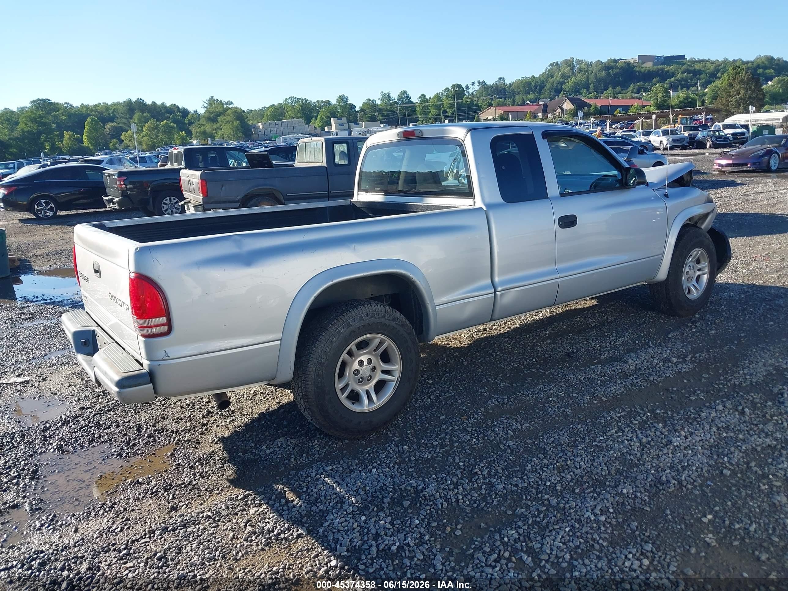 2003 Dodge Dakota Sport Серебряный vin: 1D7HL32NX3S123632