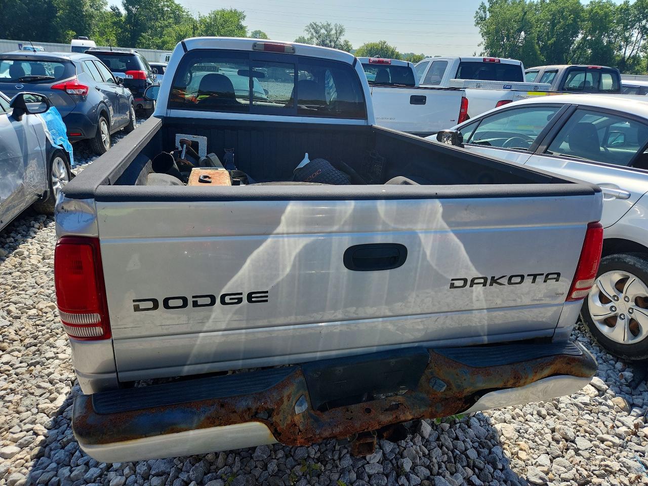 2003 Dodge Dakota Sport Silver vin: 1D7HL32X23S122203