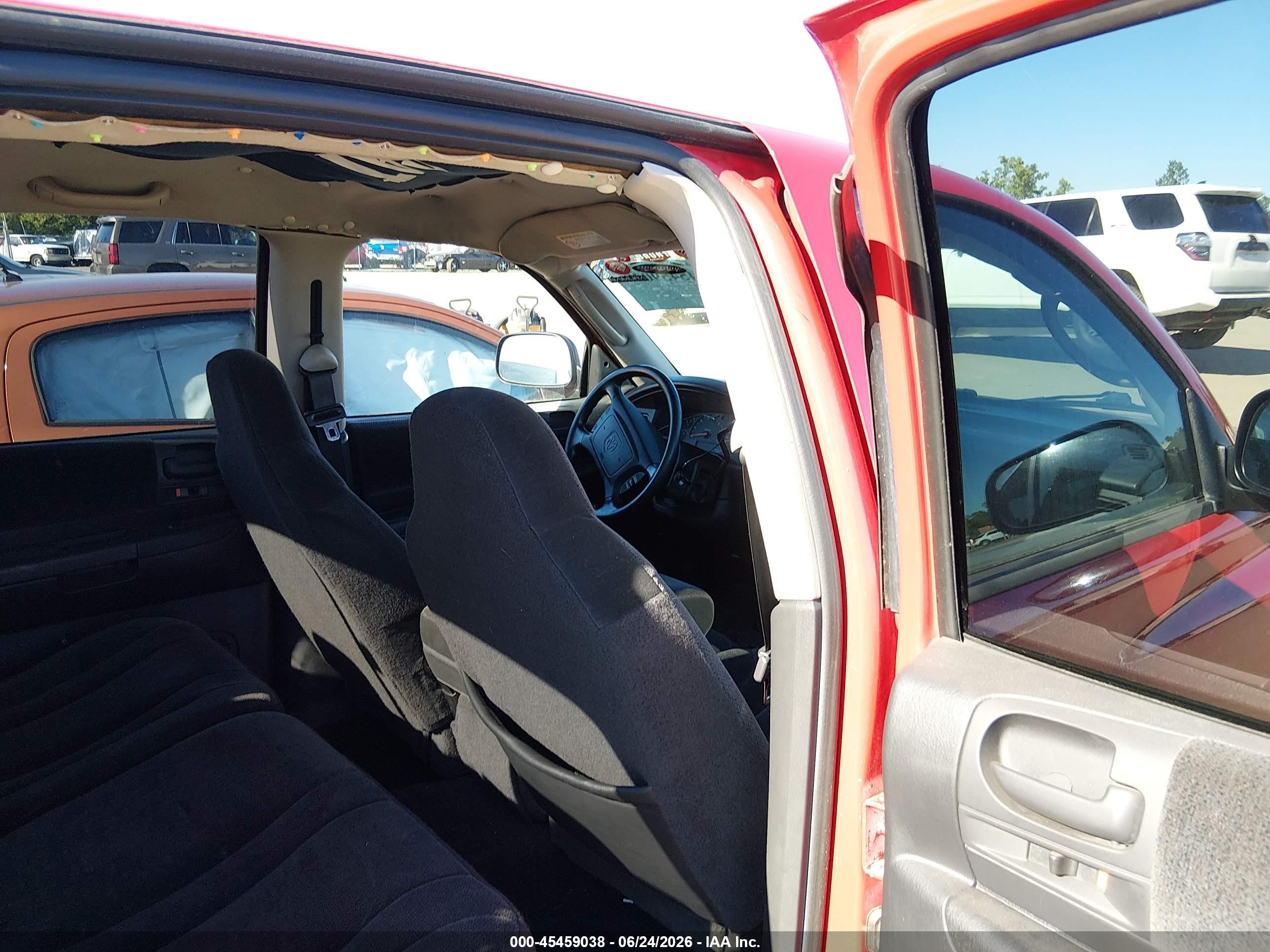 2003 Dodge Dakota Sport/sxt Red vin: 1D7HL38X03S288159