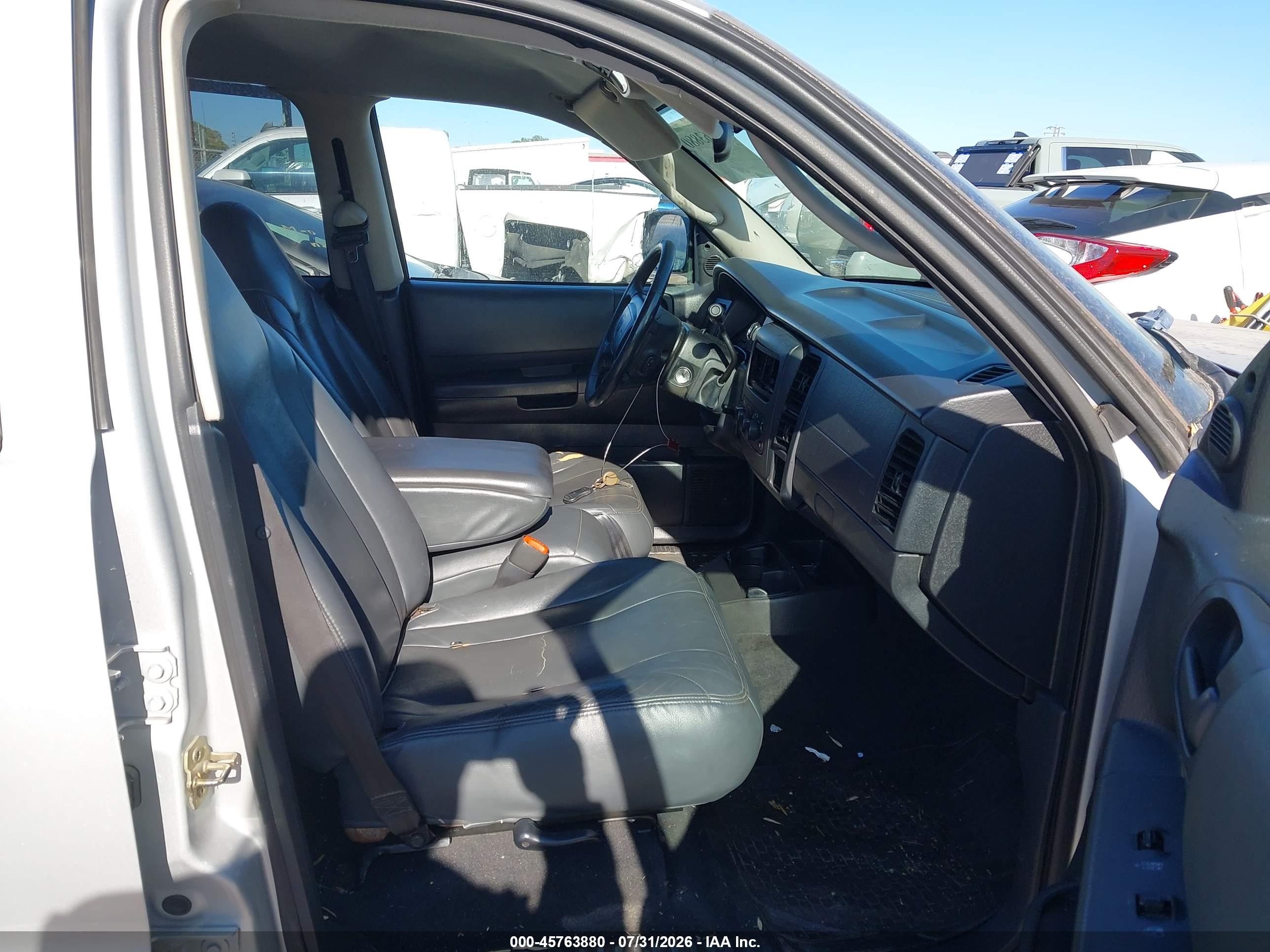 2004 Dodge Dakota Slt Silver vin: 1D7HL48N34S542016