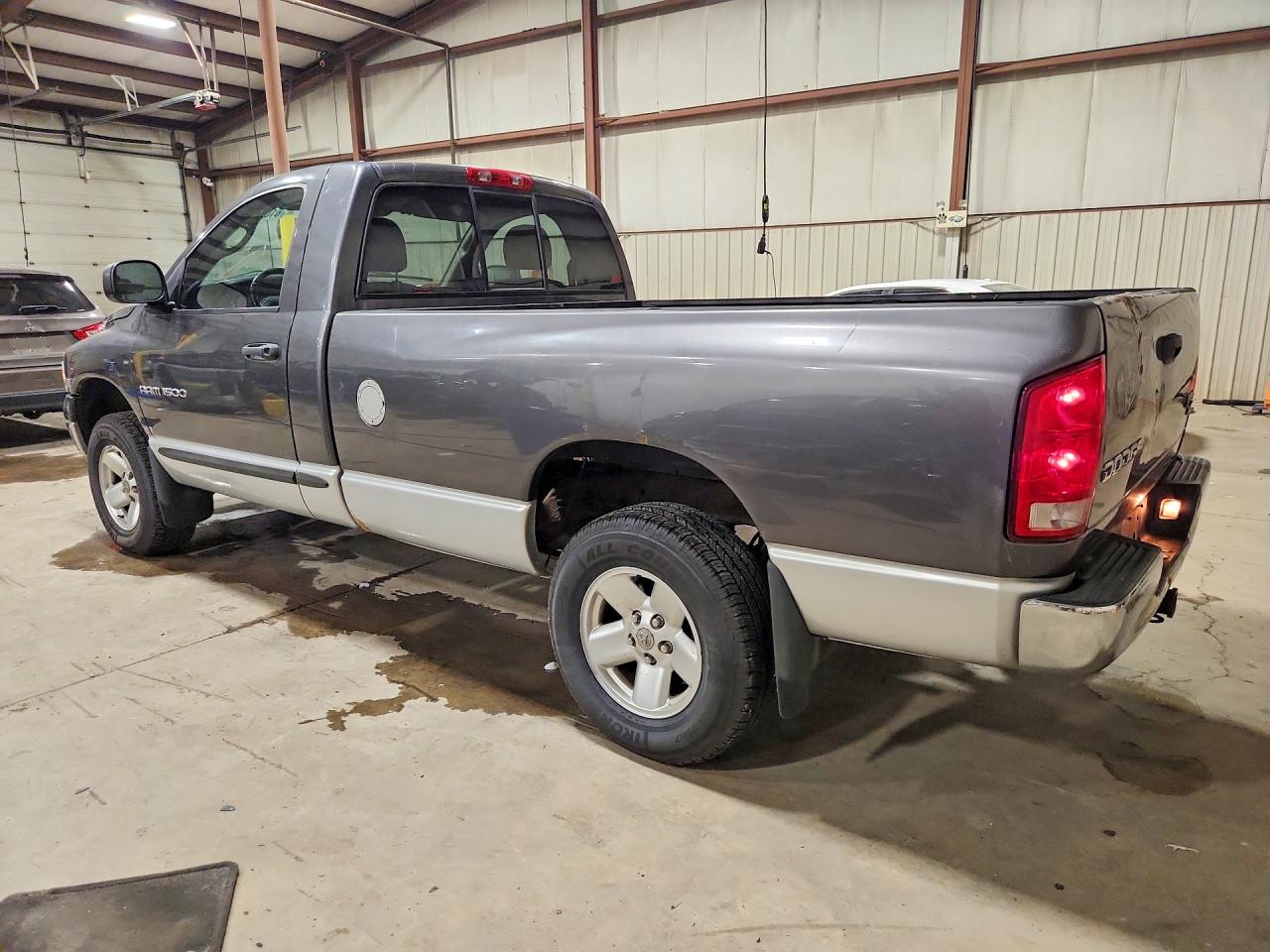 2003 Dodge Ram 1500 St Серый vin: 1D7HU16D13J654341