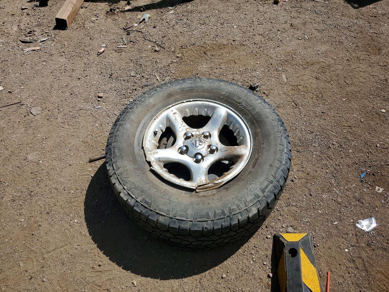 2005 Dodge Ram 1500 St Blue vin: 1D7HU16D15J591163
