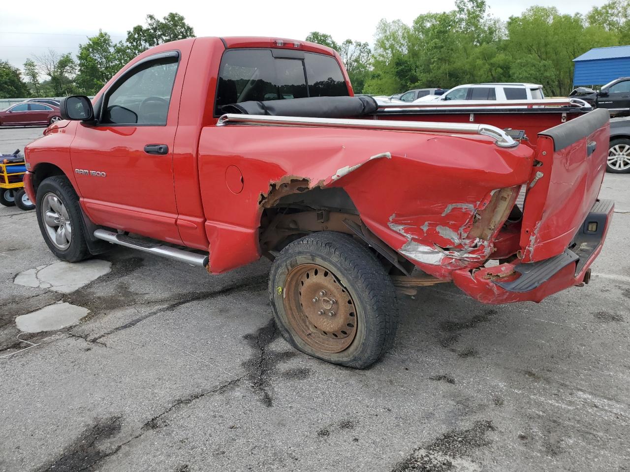 2004 Dodge Ram 1500 St Red vin: 1D7HU16D34J118380