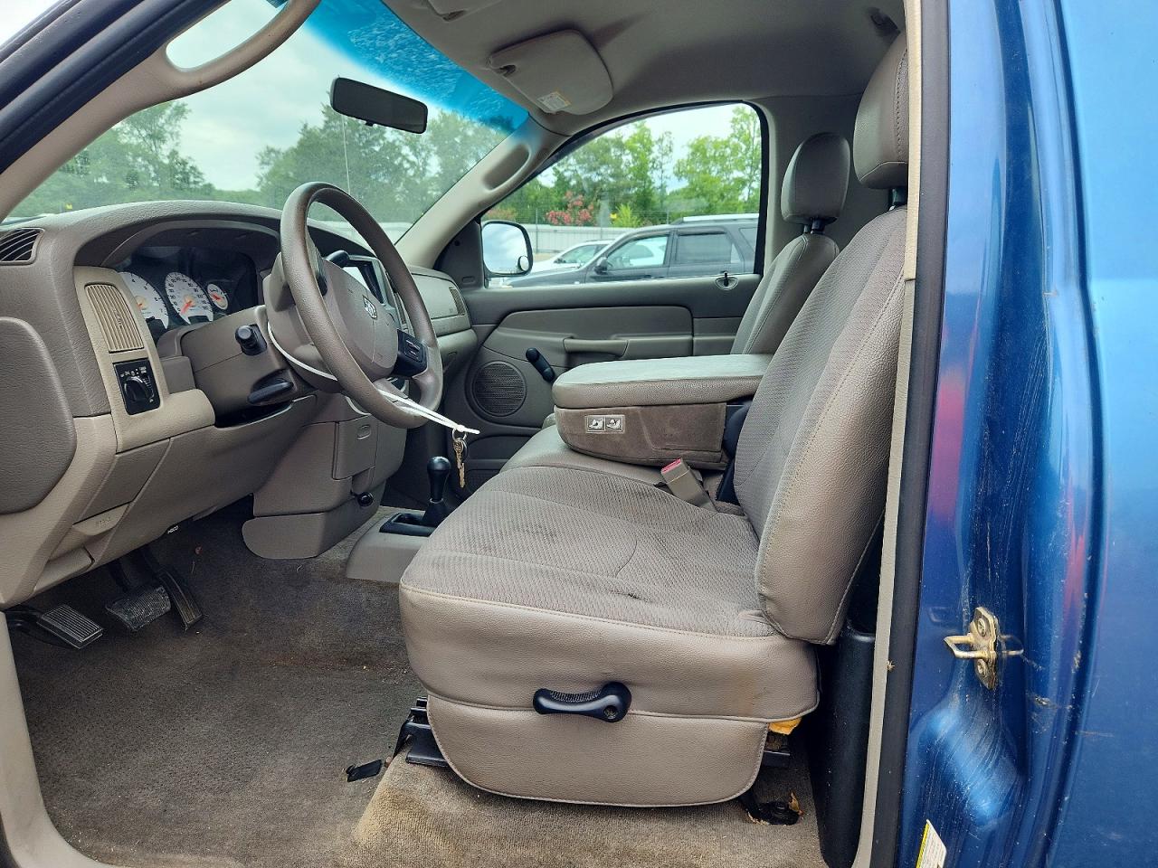 2005 Dodge Ram 1500 St Blue vin: 1D7HU16D45J540434
