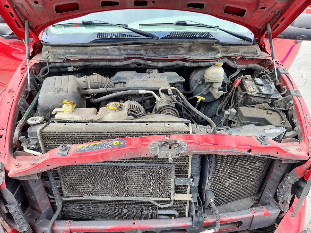 2005 Dodge Ram 1500 St Red vin: 1D7HU16D55J557792