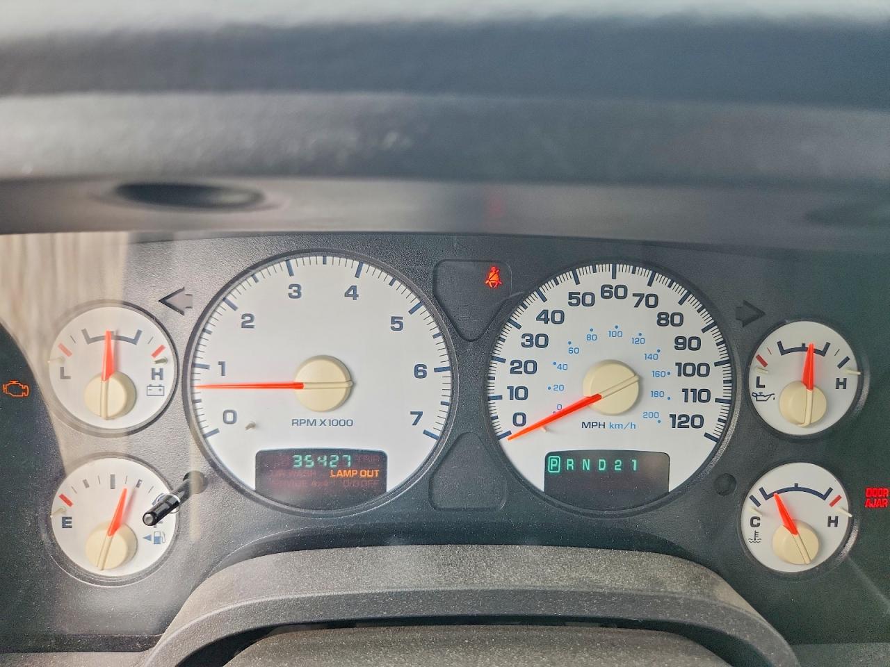 2003 Dodge Ram 1500 St White vin: 1D7HU16N03J613482