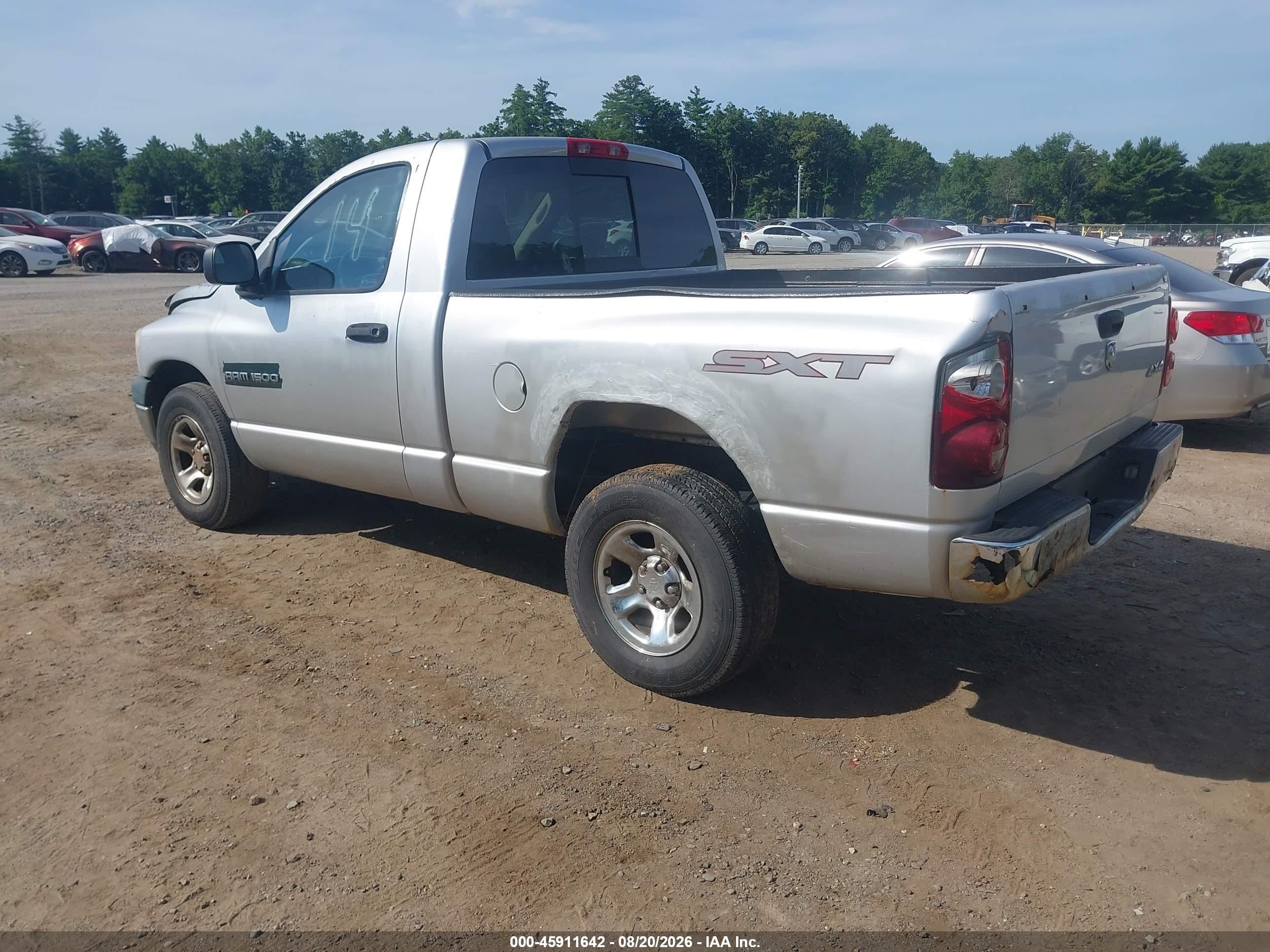 2008 Dodge Ram 1500 St/sxt Silver vin: 1D7HU16N38J227131