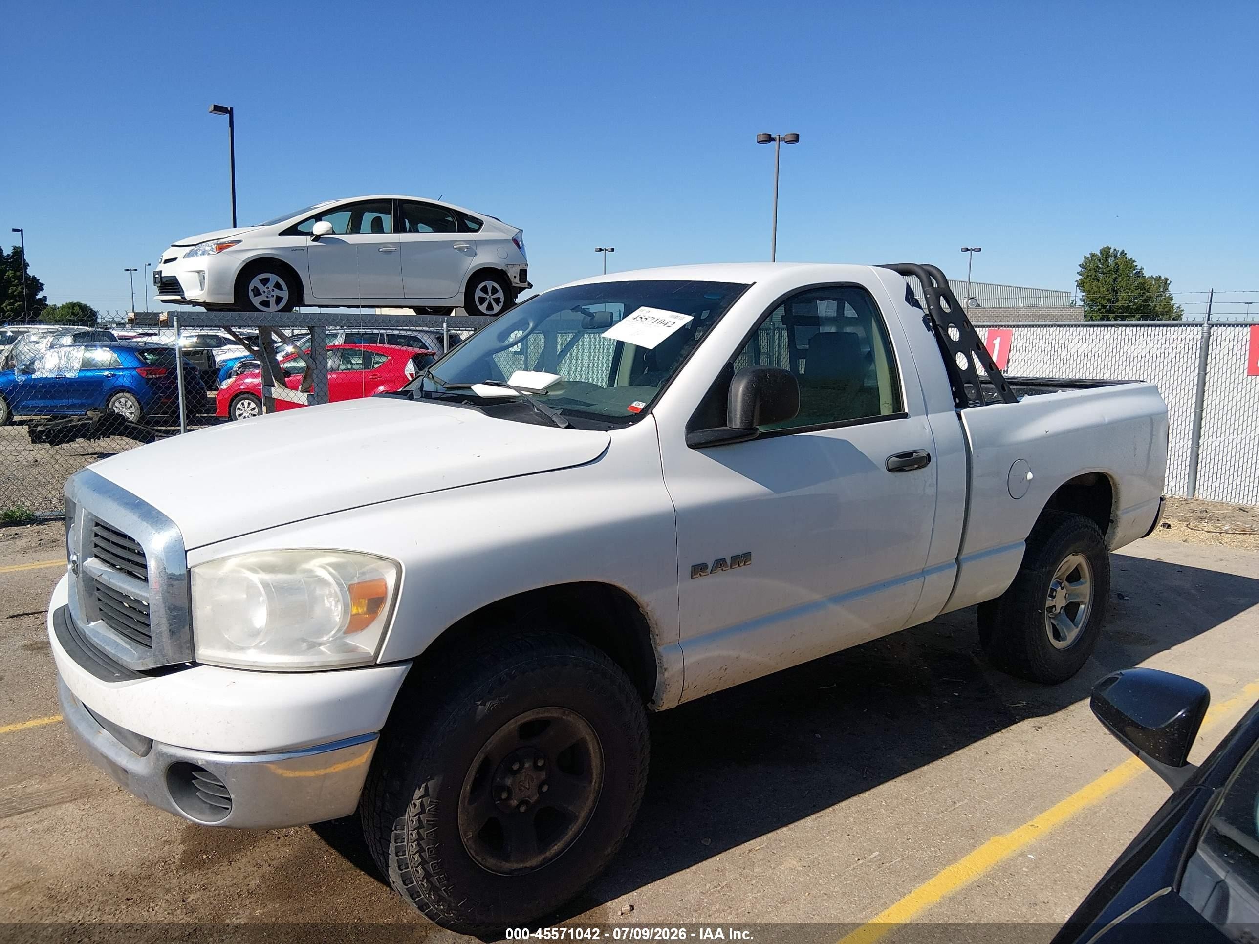 2008 Dodge Ram 1500 Slt White vin: 1D7HU16NX8J140360