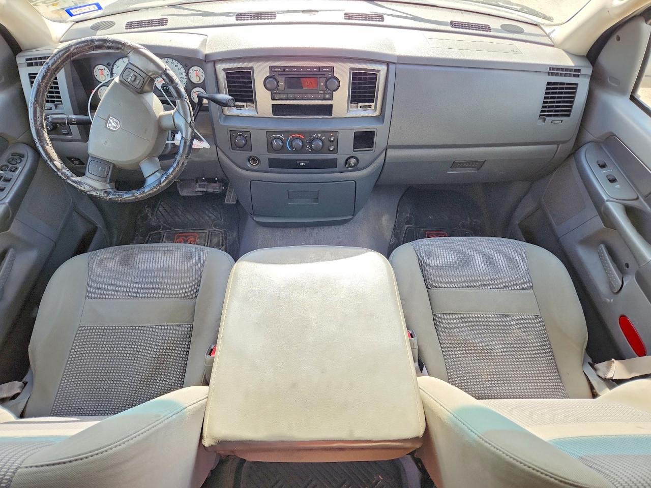 2006 Dodge Ram 1500 St Silver vin: 1D7HU18206S553690