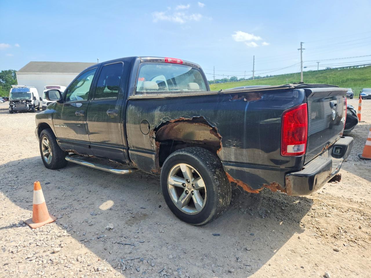 2006 Dodge Ram 1500 St Черный vin: 1D7HU18206S665793