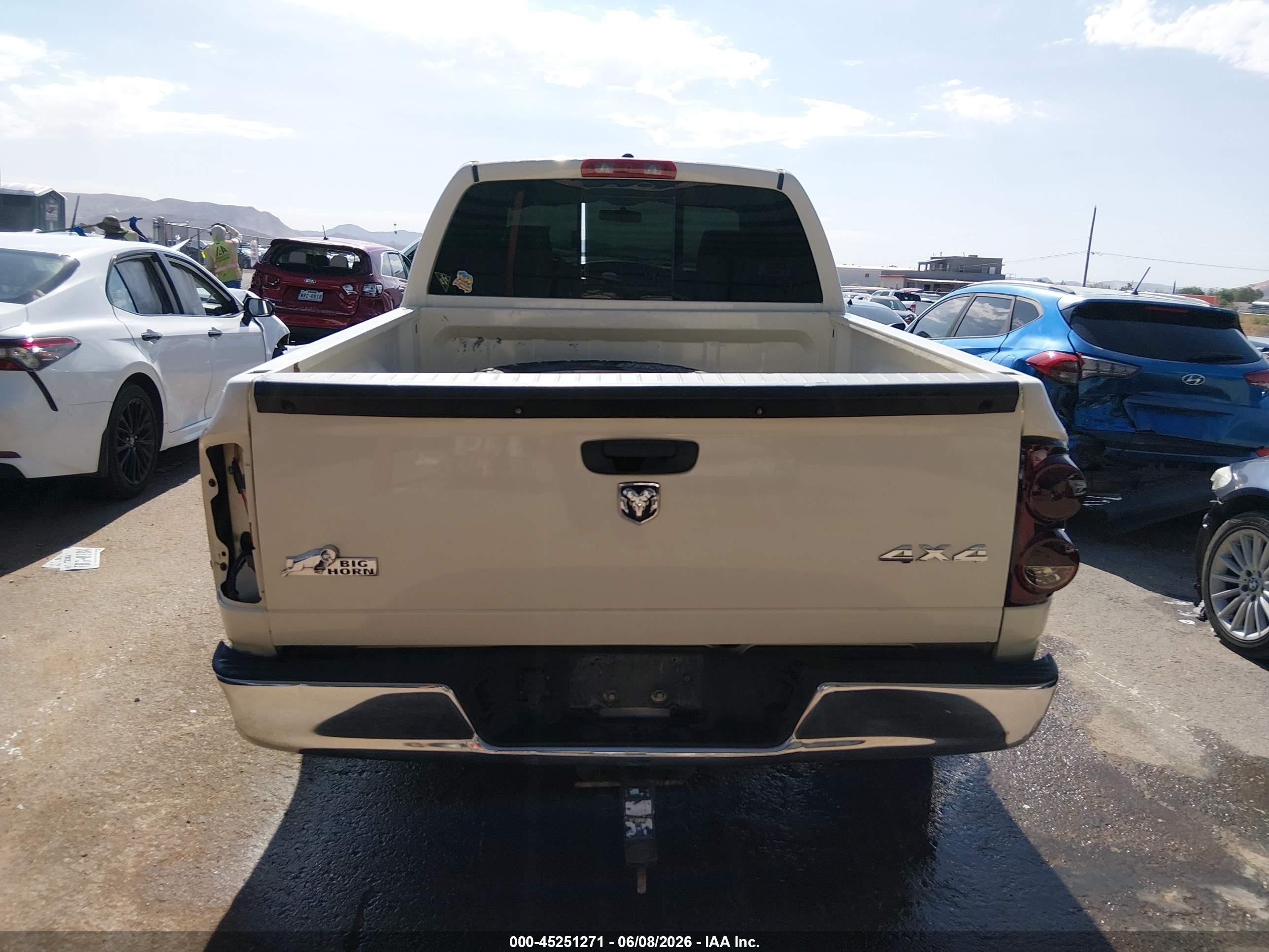 2008 Dodge Ram 1500 Slt White vin: 1D7HU18208J210421